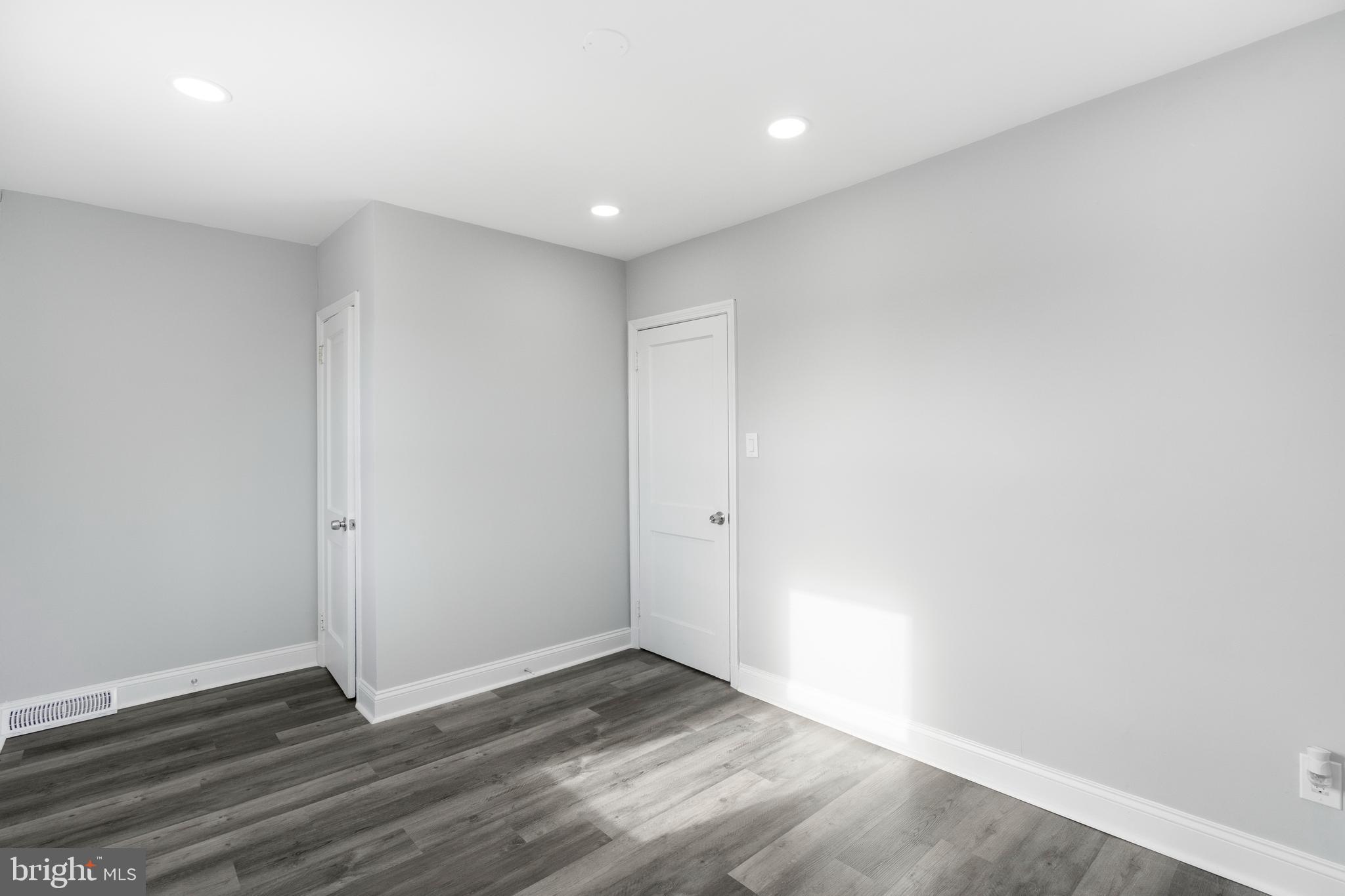 PARK HEIGHTS - Residential