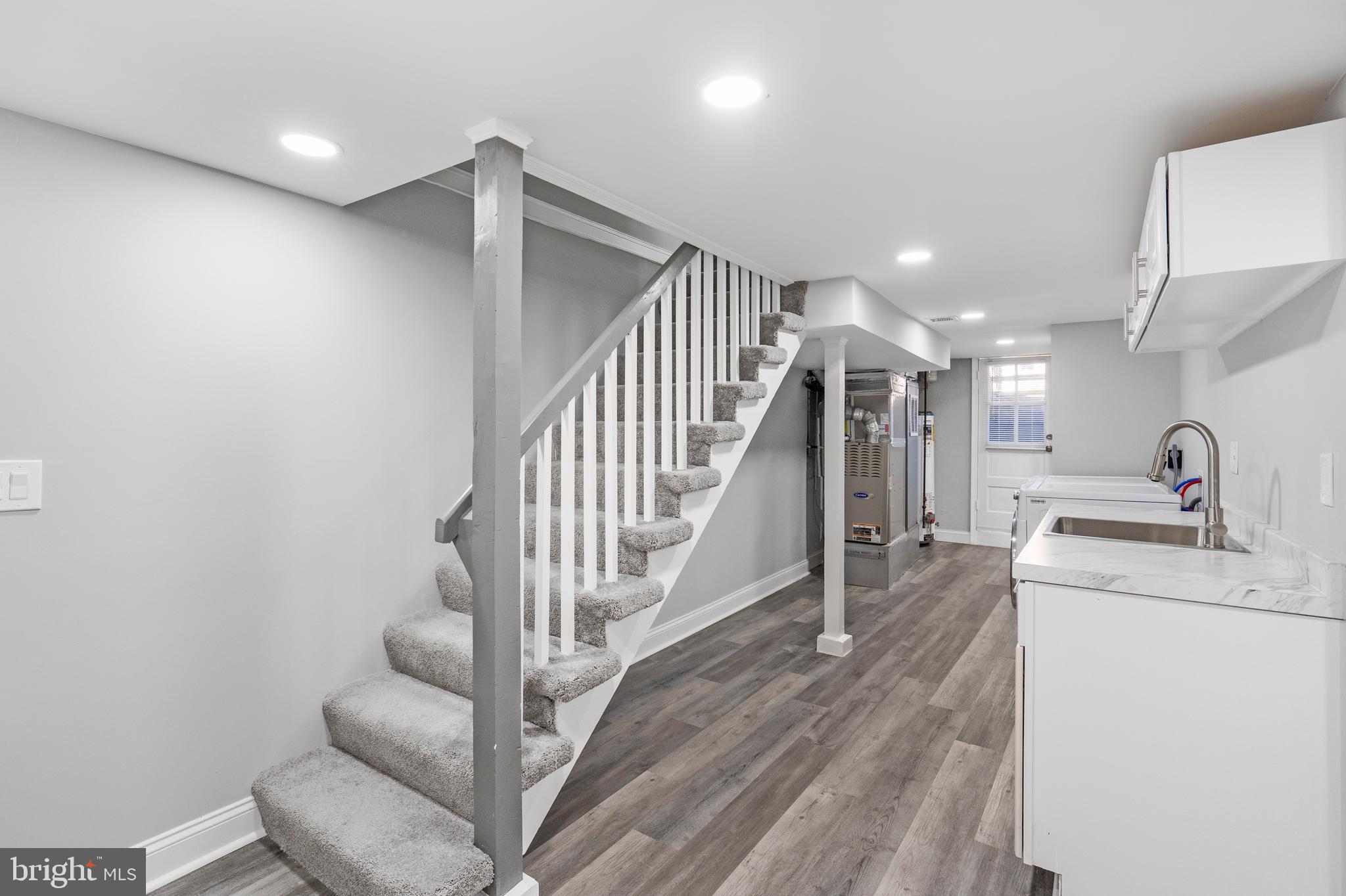 PARK HEIGHTS - Residential