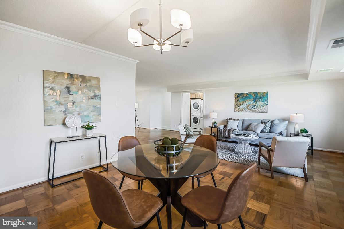 THE ELIZABETH - Residential