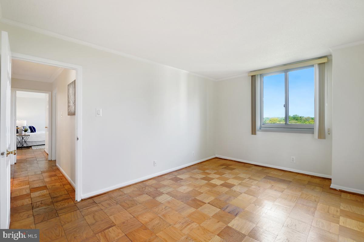 THE ELIZABETH - Residential