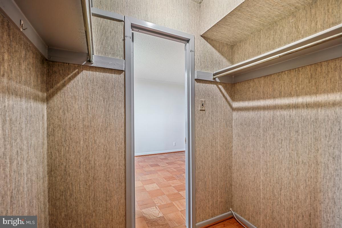 THE ELIZABETH - Residential