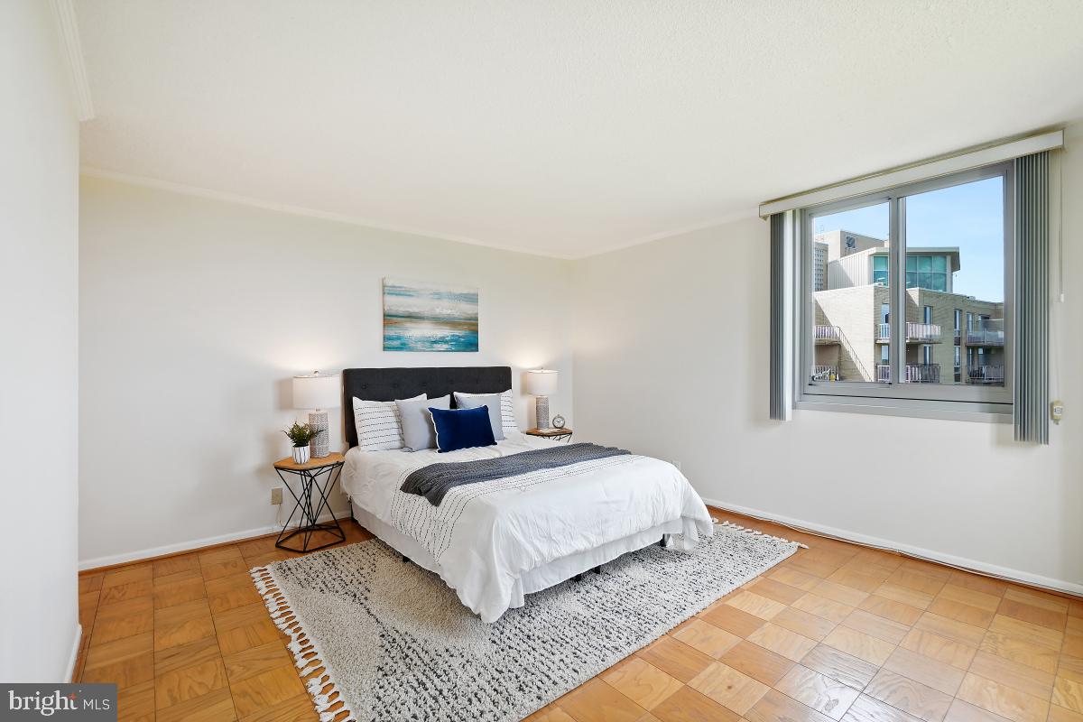 THE ELIZABETH - Residential