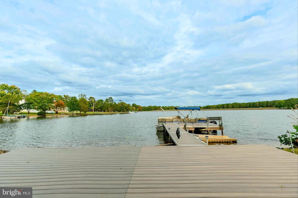 Photo of 68 Saratoga Cove, RUTHER GLEN, VA 22546 (MLS # VACV2009028)