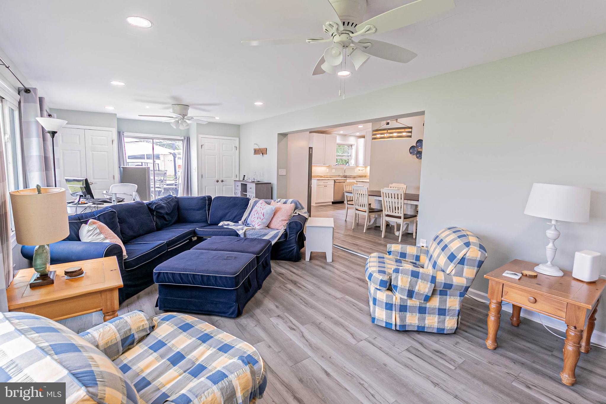 LAKE CAROLINE - Residential