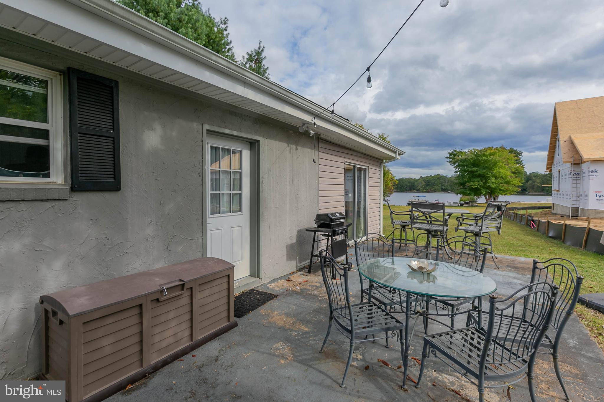 LAKE CAROLINE - Residential