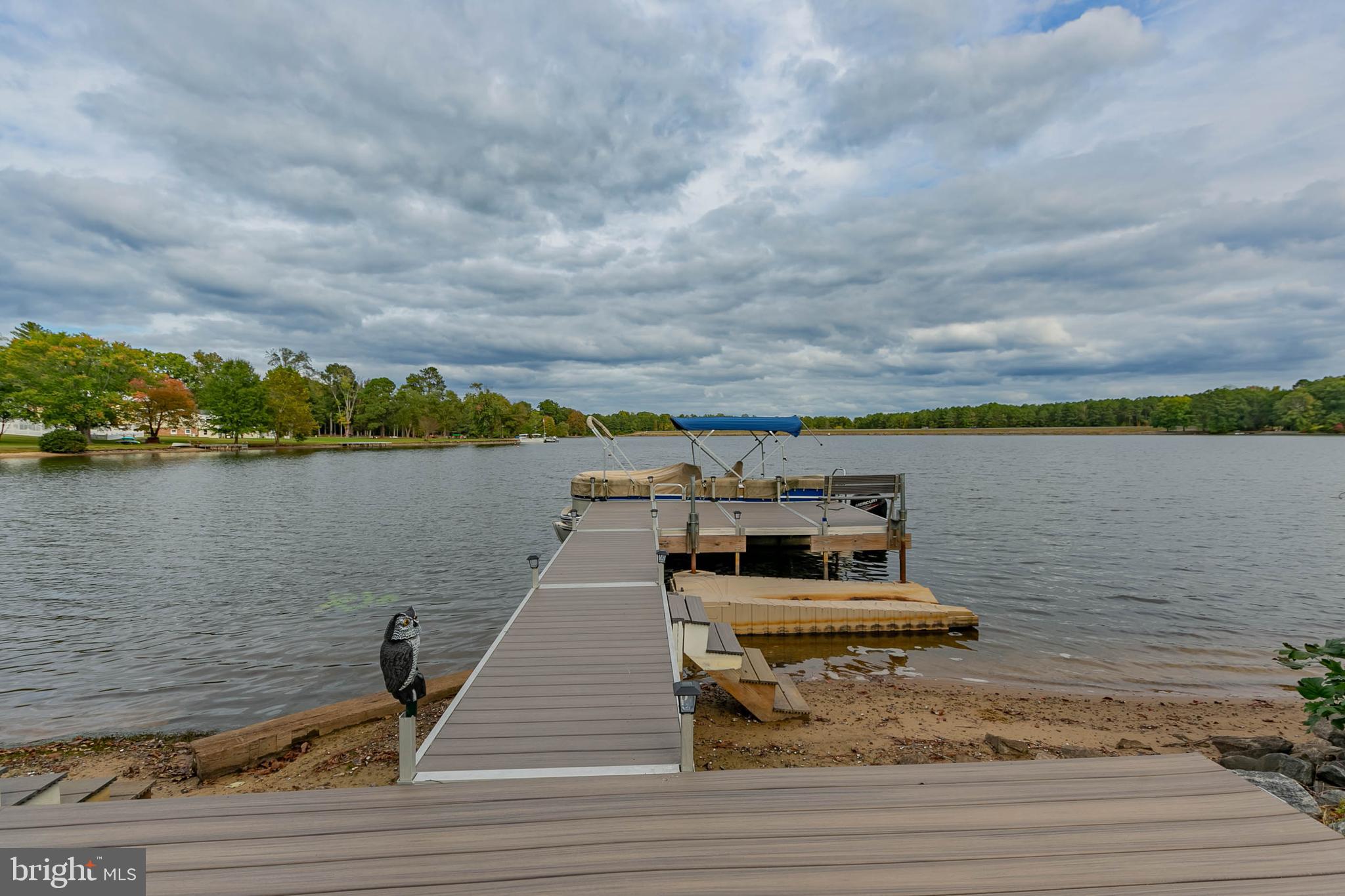 LAKE CAROLINE - Residential