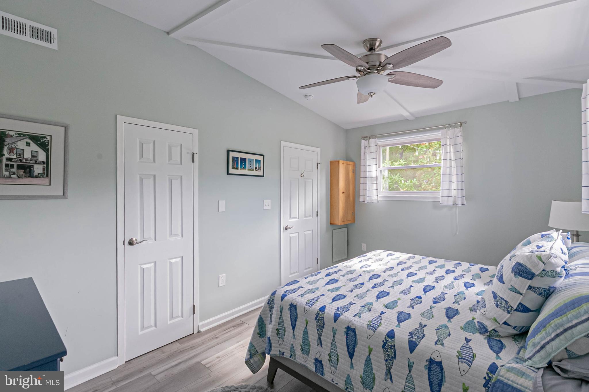 LAKE CAROLINE - Residential