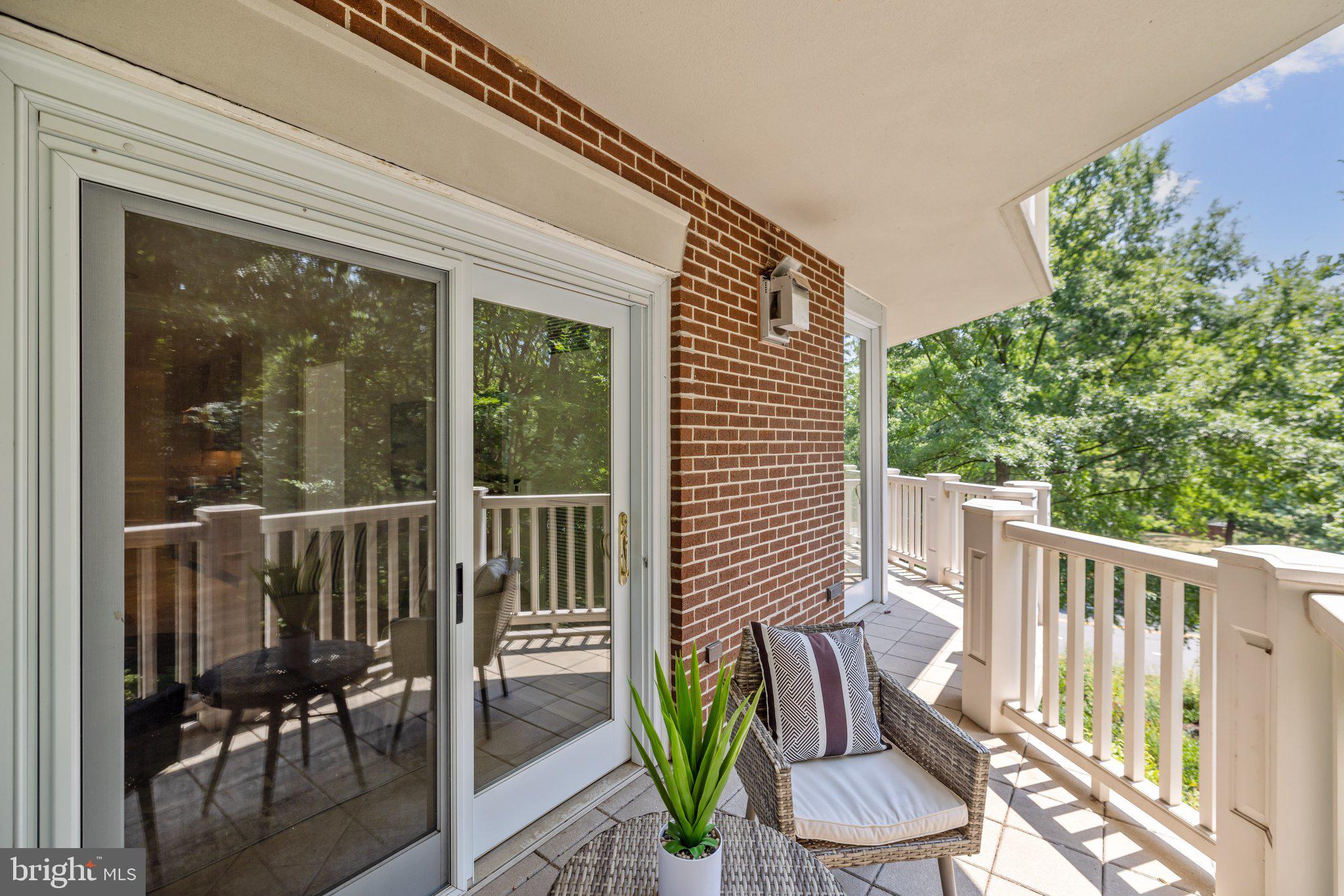 MEMORIAL OVERLOOK - Residential