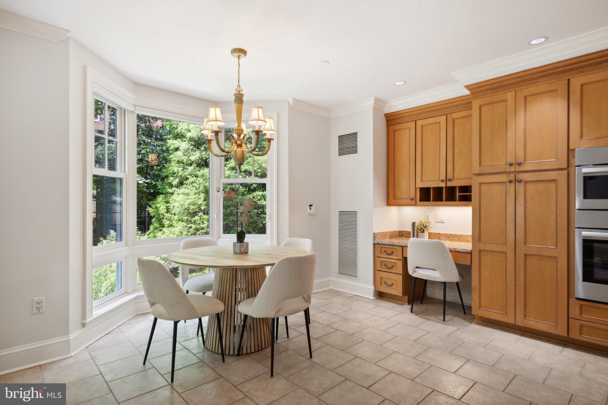 MEMORIAL OVERLOOK - Residential