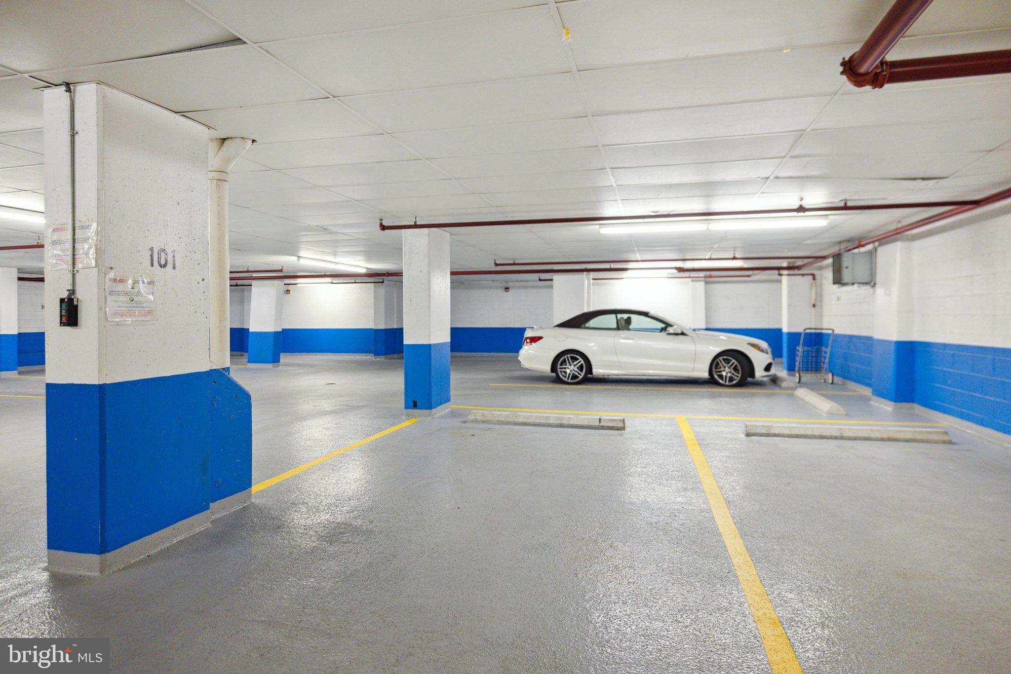 MEMORIAL OVERLOOK - Residential