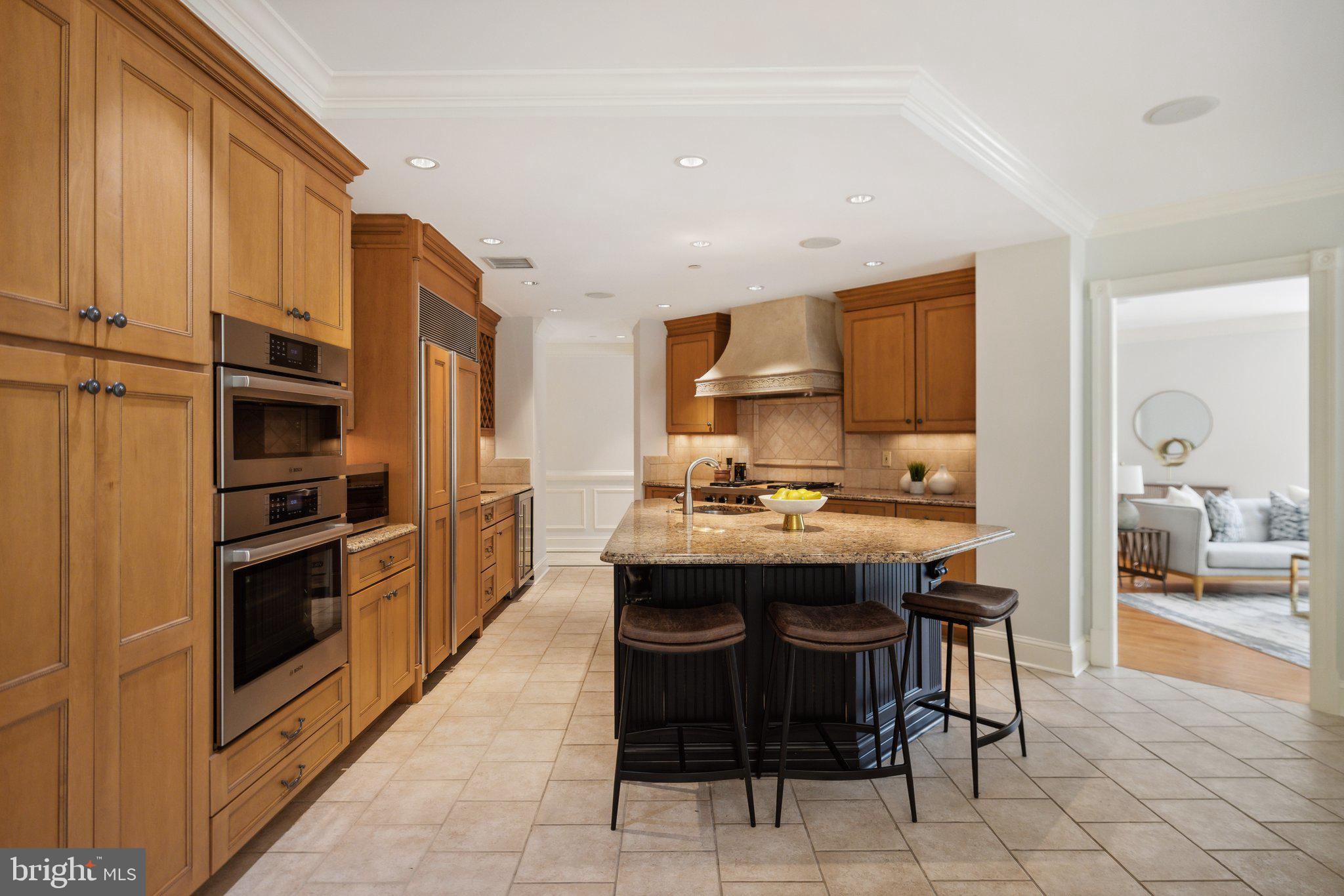 MEMORIAL OVERLOOK - Residential