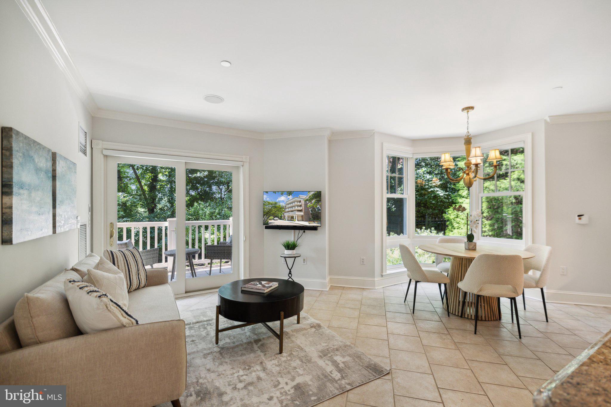 MEMORIAL OVERLOOK - Residential