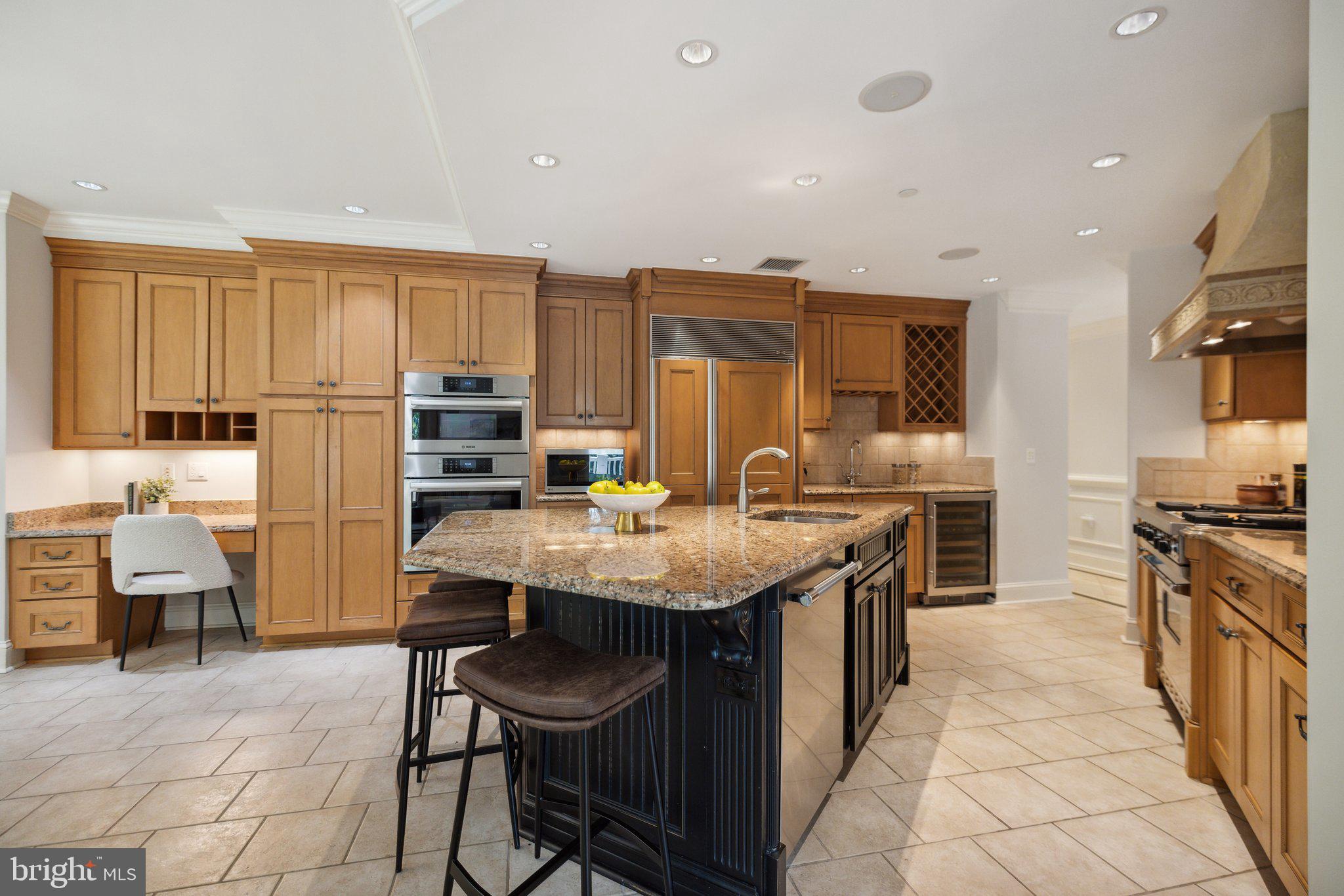 MEMORIAL OVERLOOK - Residential