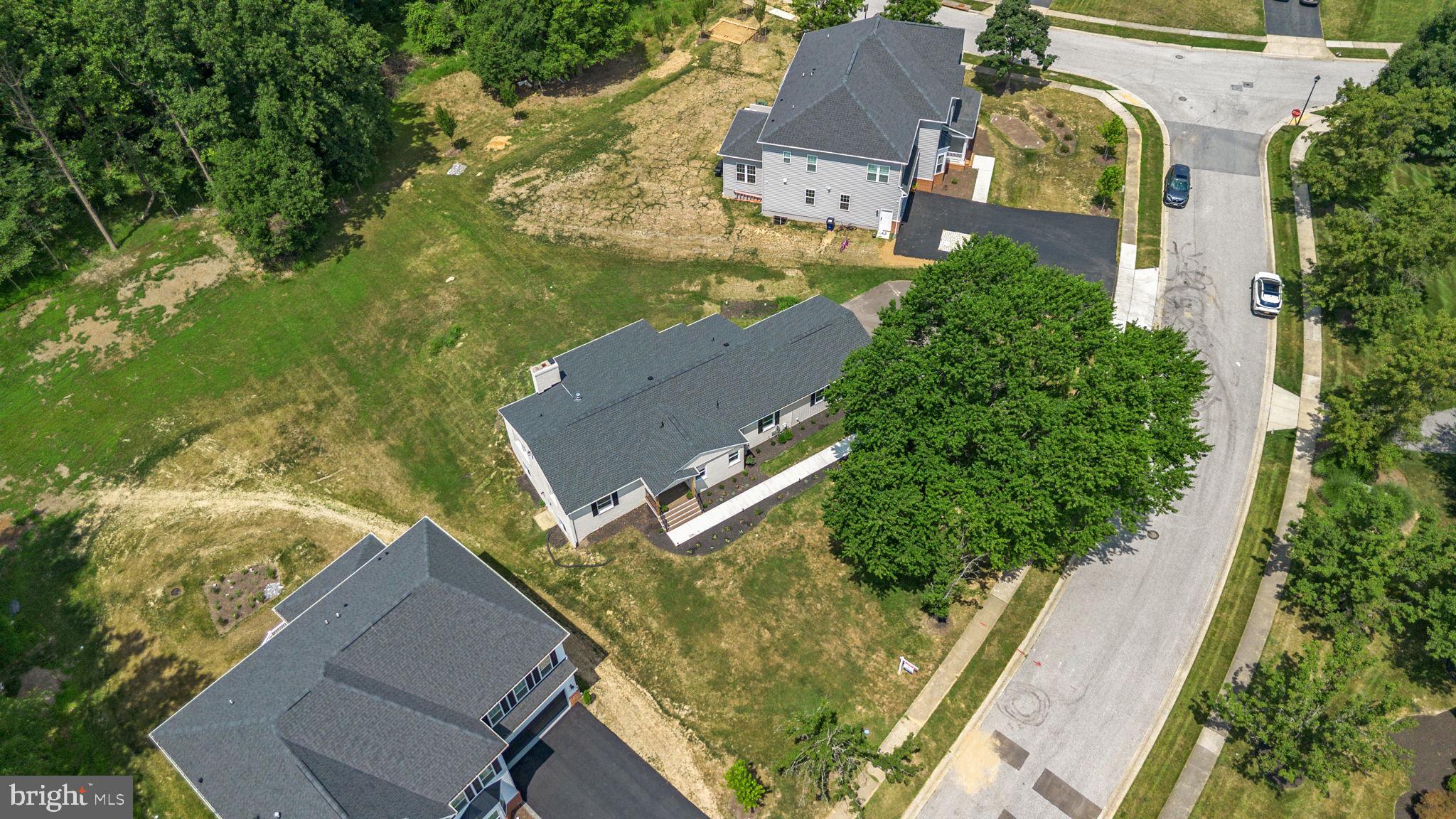 5404 RADEL COURT