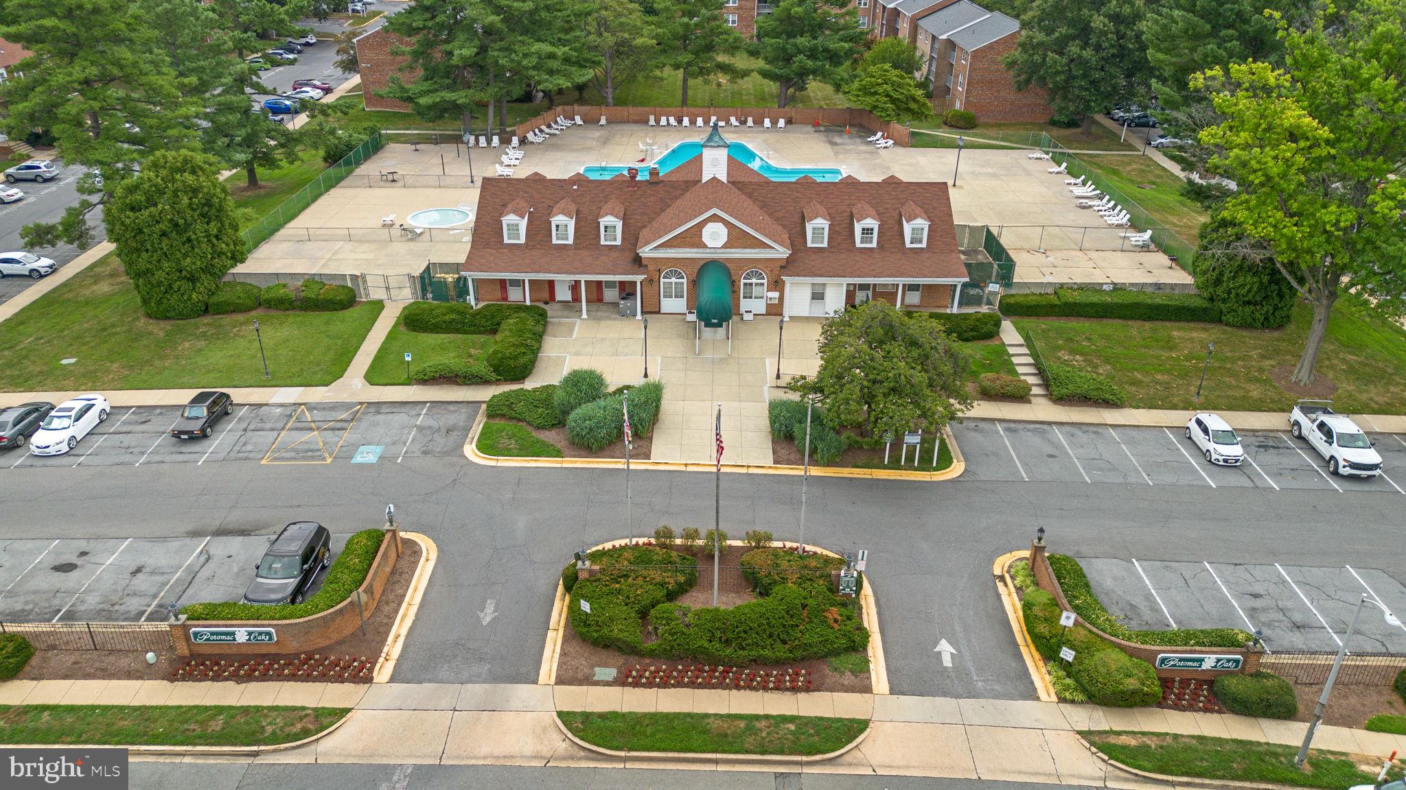 DIAMOND FARM - Residential