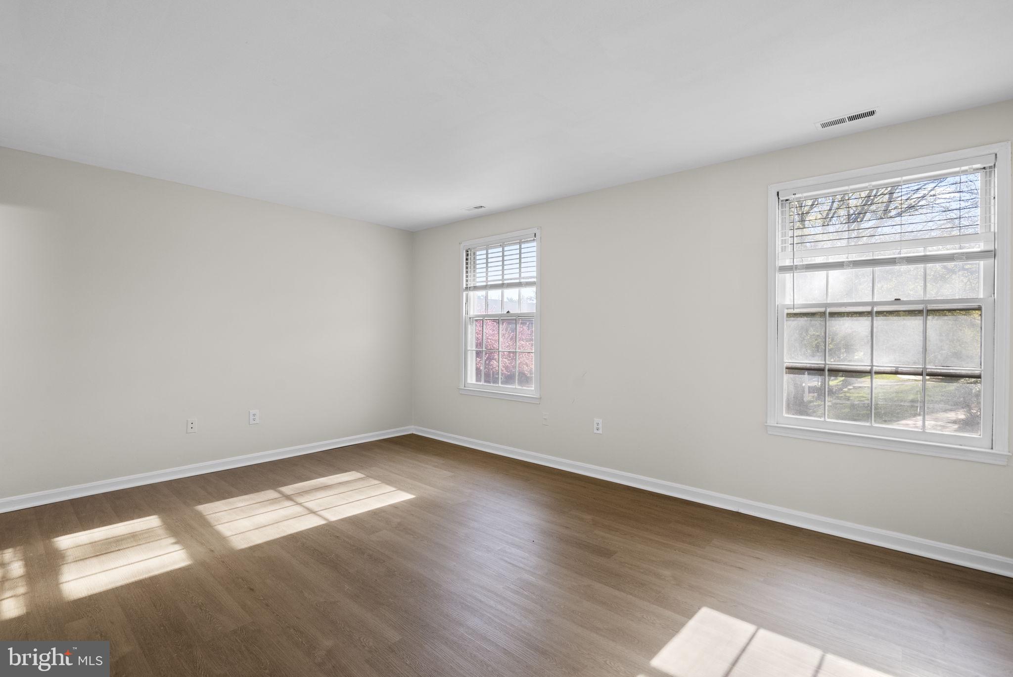 DIAMOND FARM - Residential