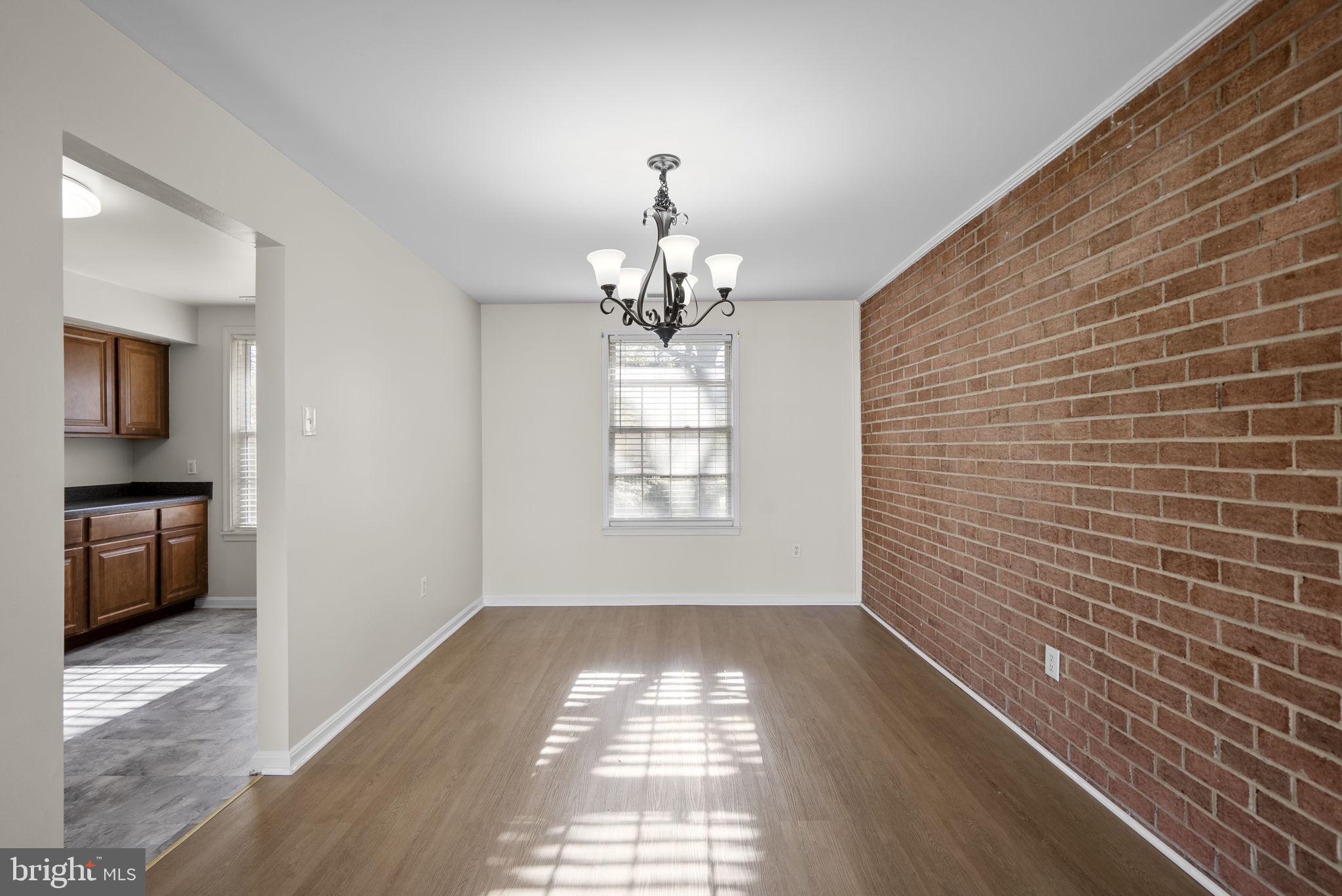 DIAMOND FARM - Residential