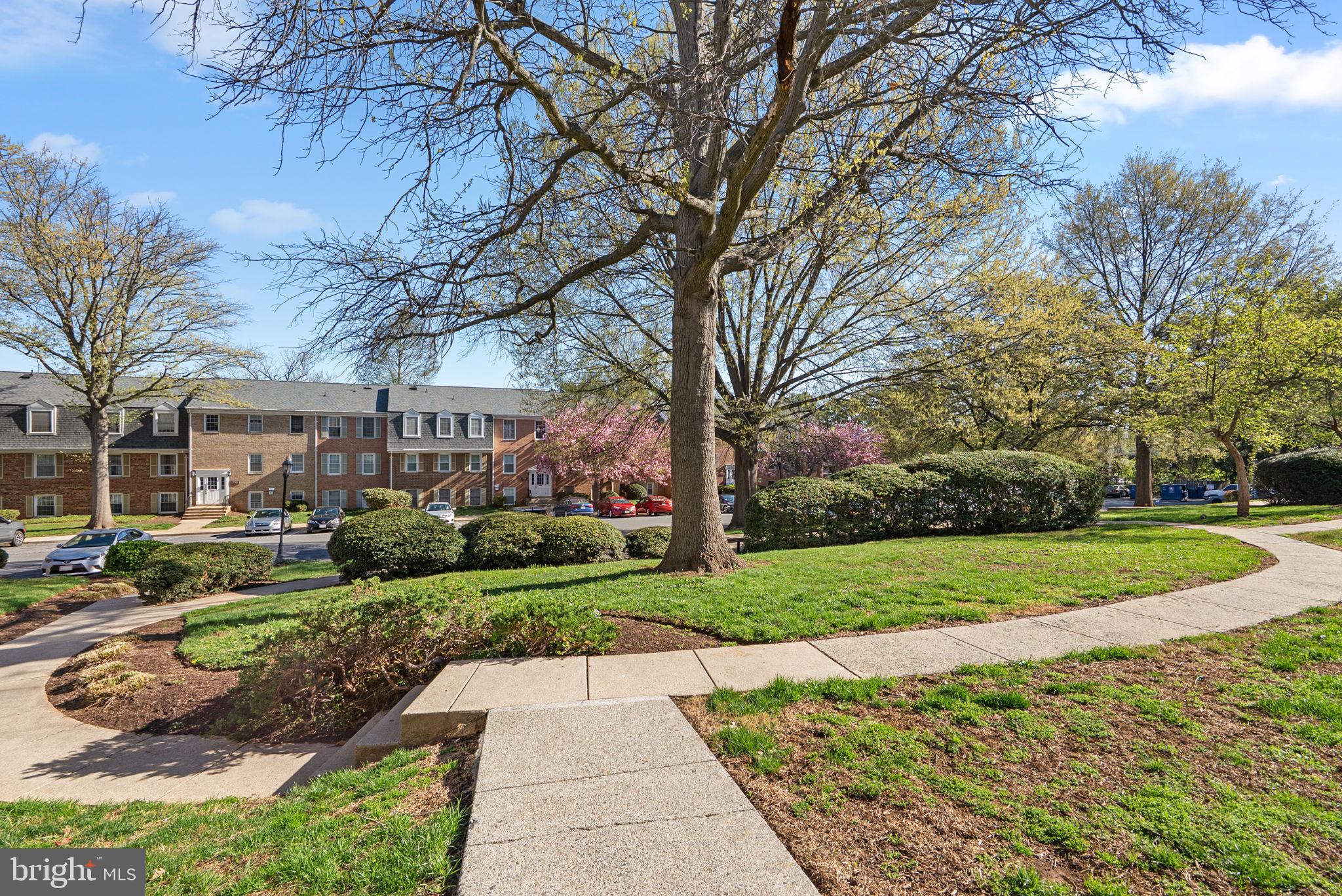 DIAMOND FARM - Residential