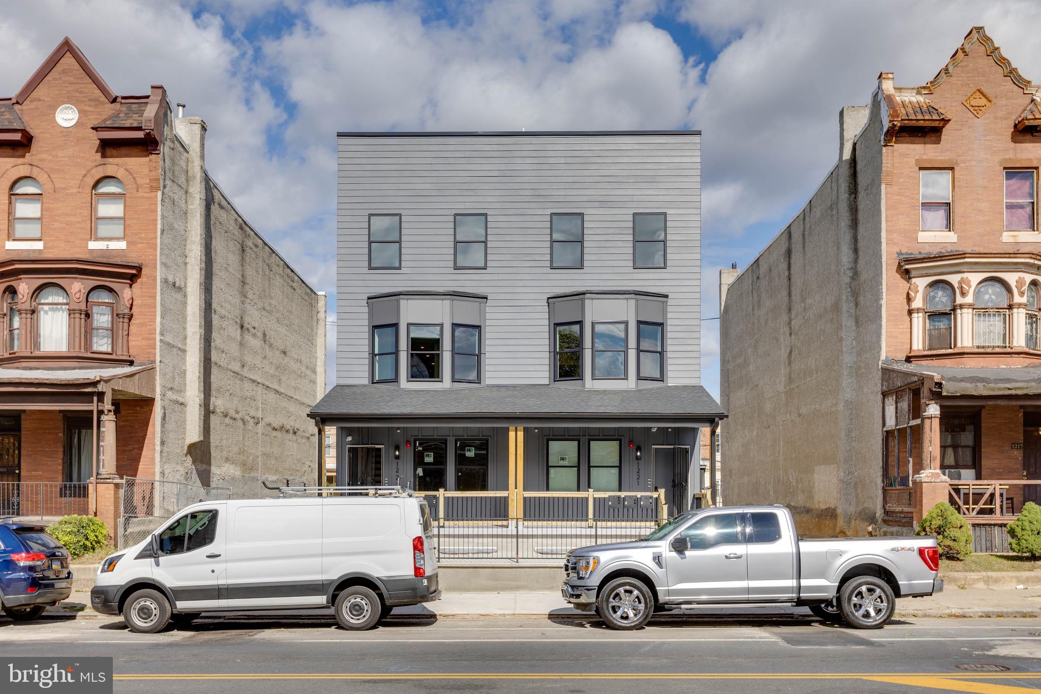 NORRIS SQUARE - Residential Lease