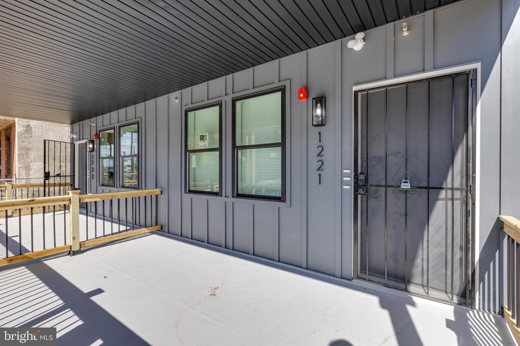 NORRIS SQUARE - Residential Lease