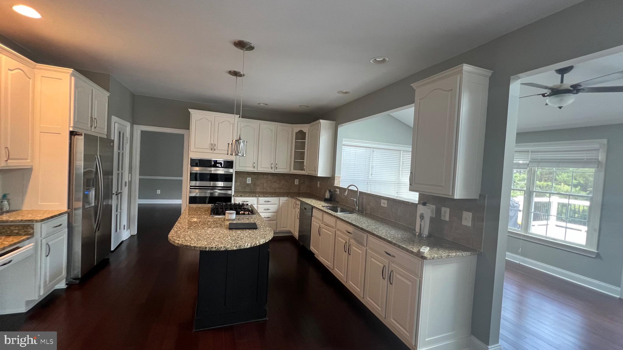 DOMINION VALLEY - Residential Lease