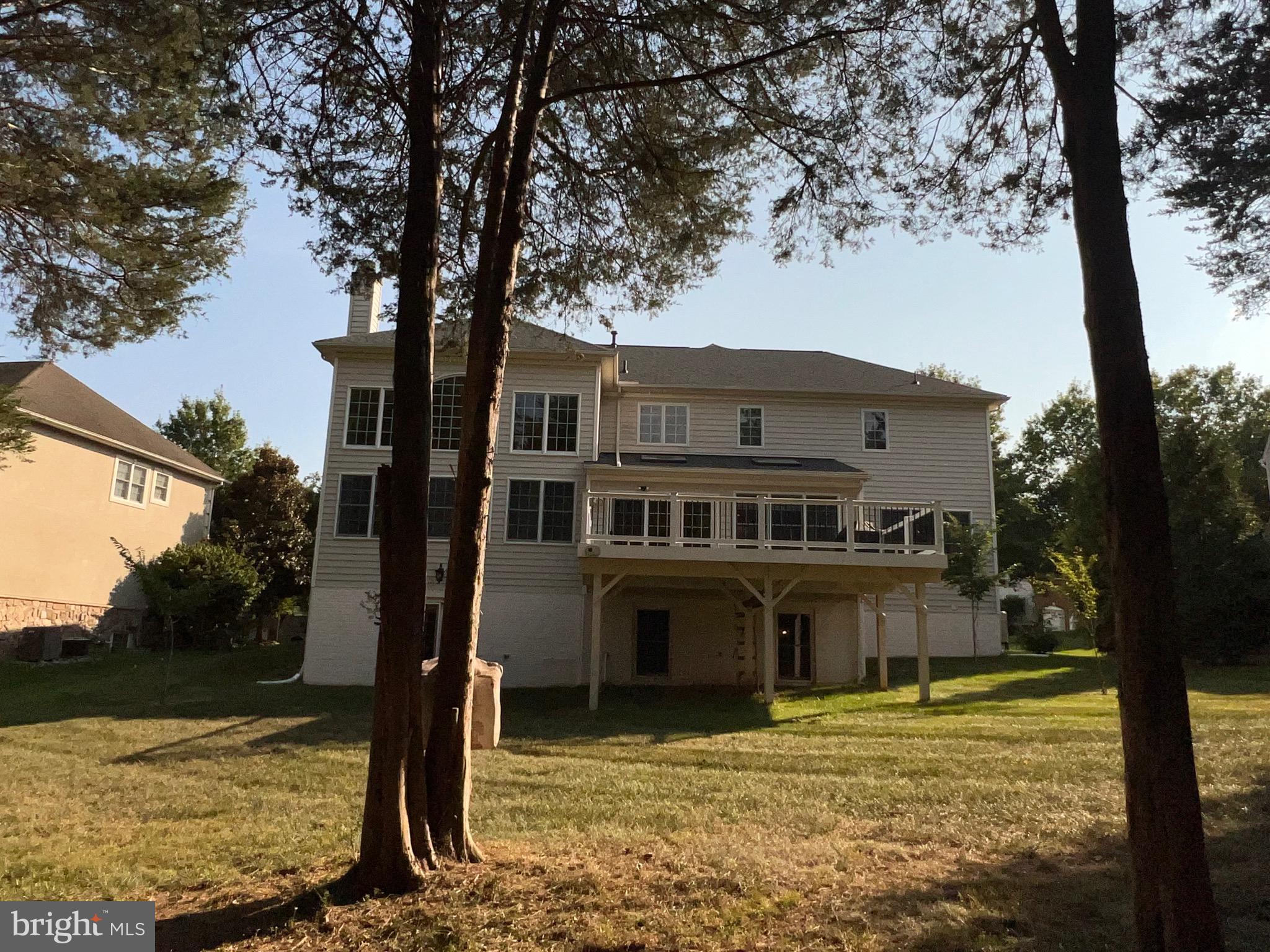 DOMINION VALLEY - Residential Lease