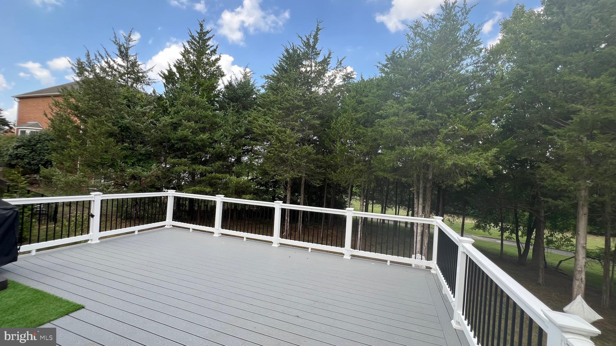 DOMINION VALLEY - Residential Lease