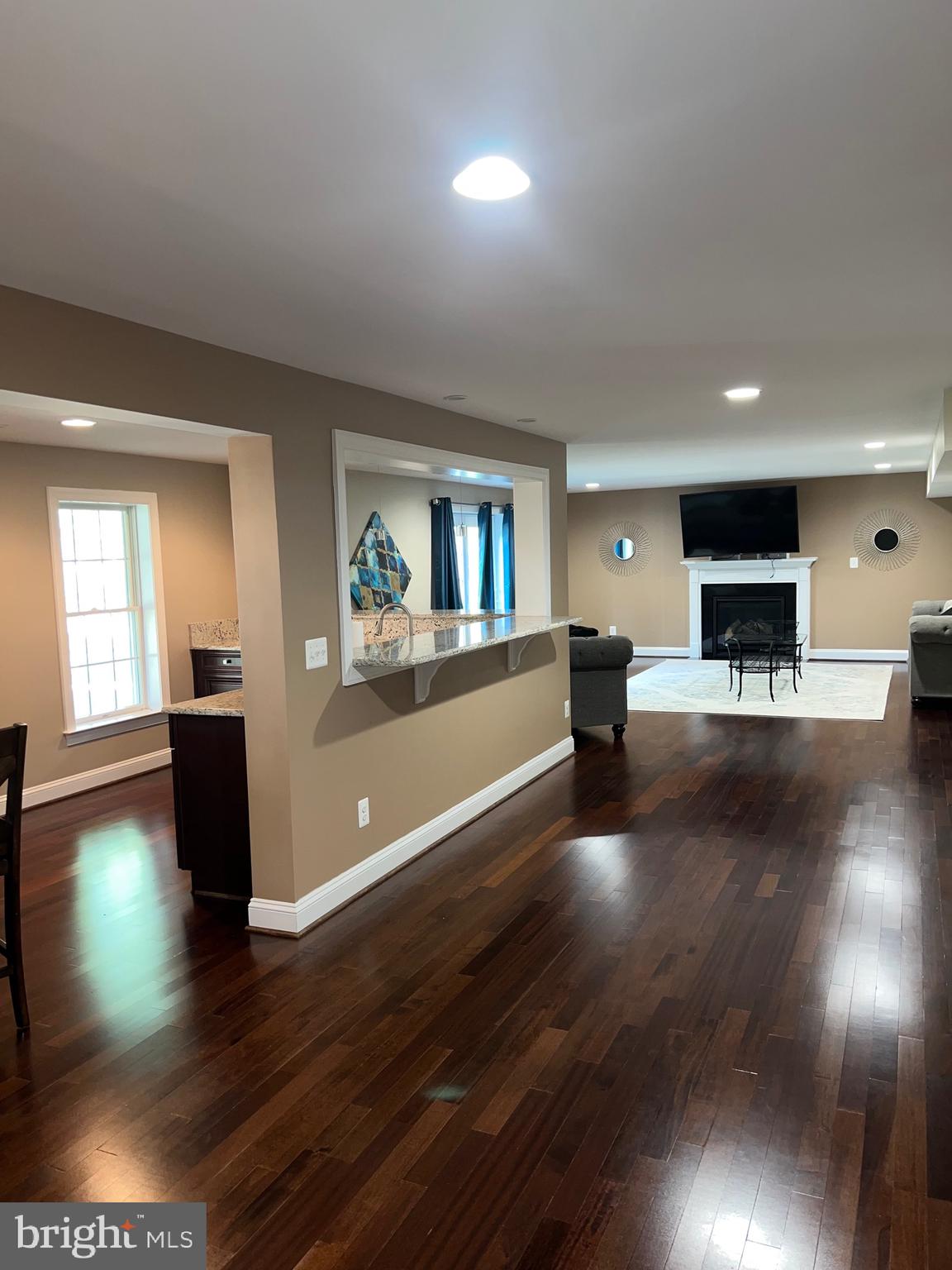 DOMINION VALLEY - Residential Lease