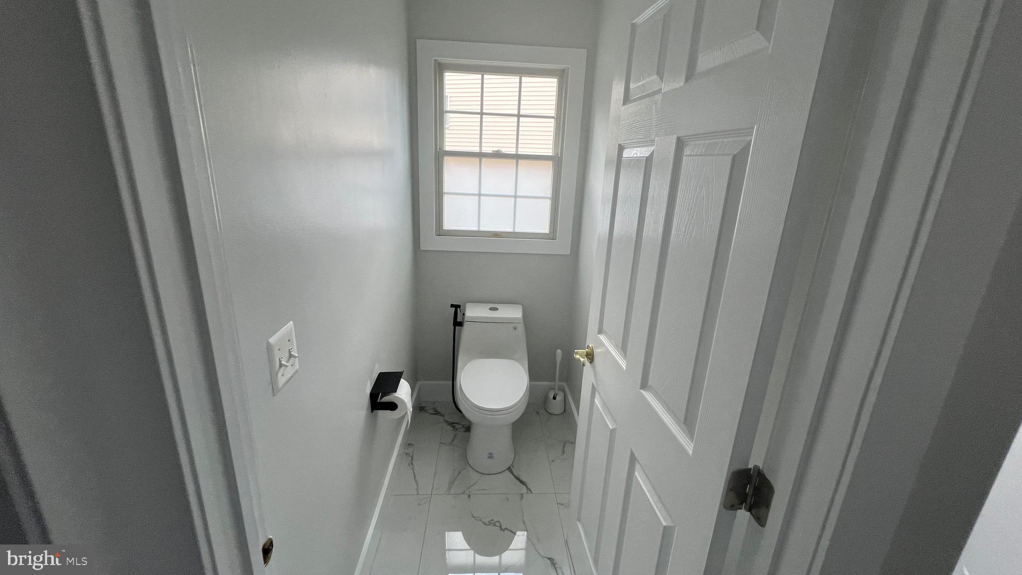 DOMINION VALLEY - Residential Lease