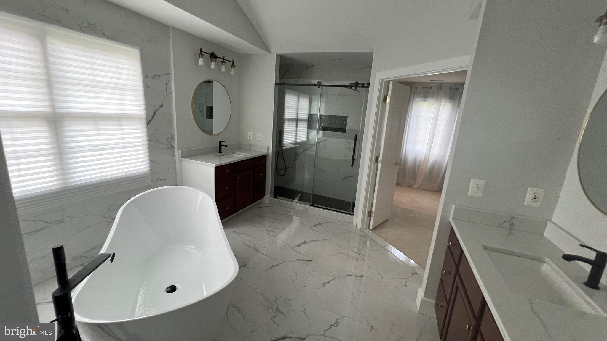 DOMINION VALLEY - Residential Lease