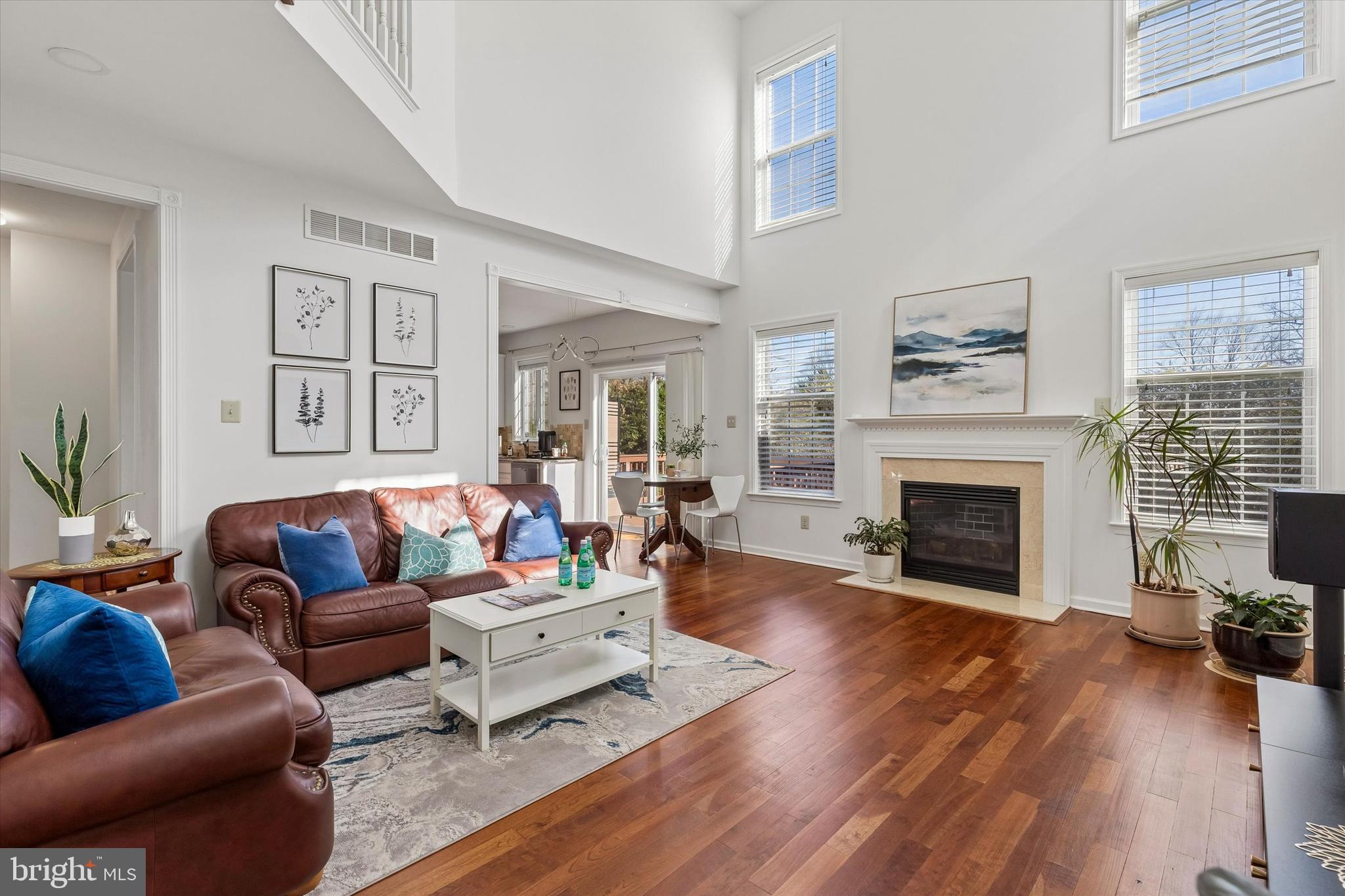 HAMPTON GREEN - Residential