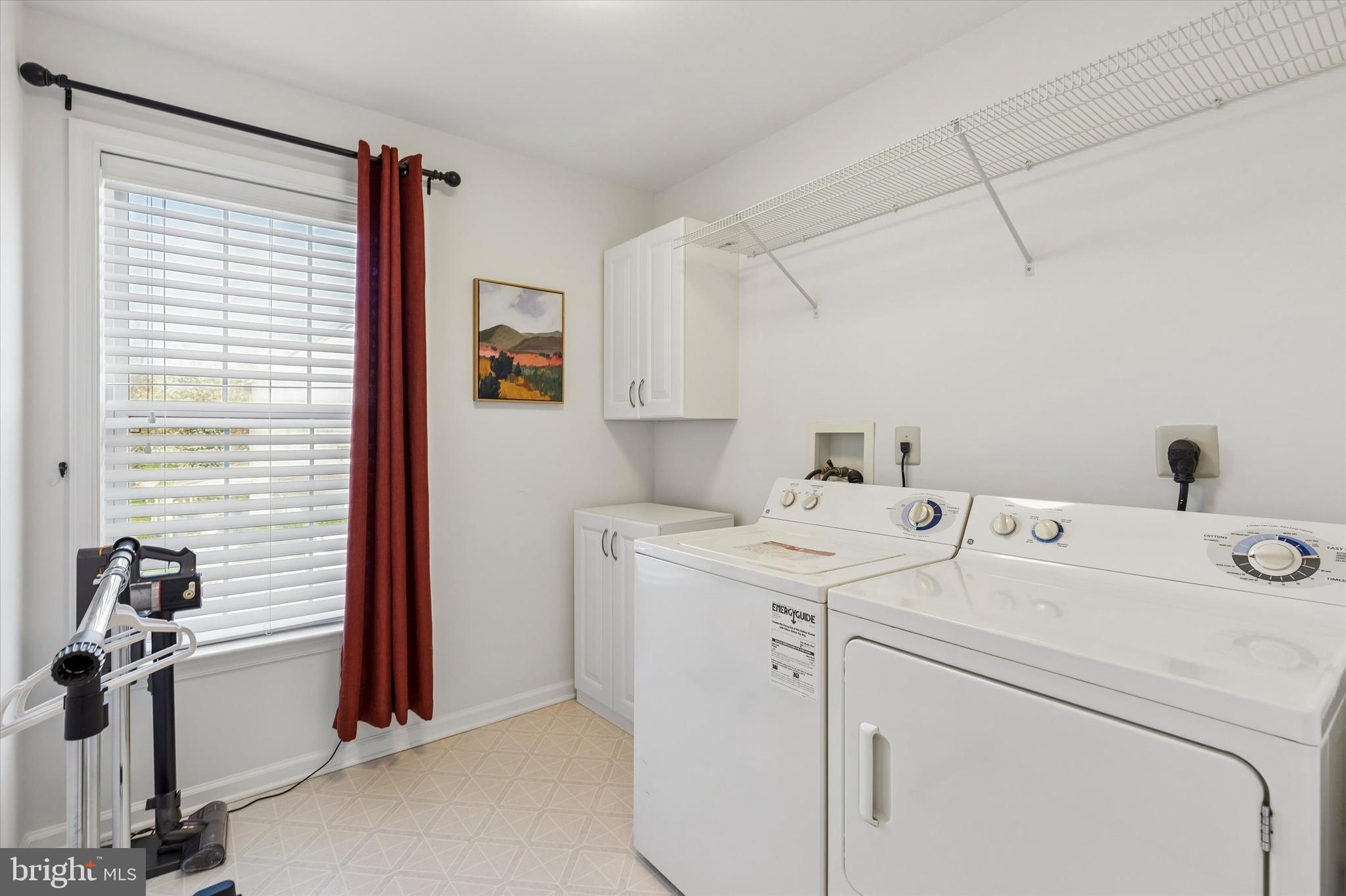 HAMPTON GREEN - Residential