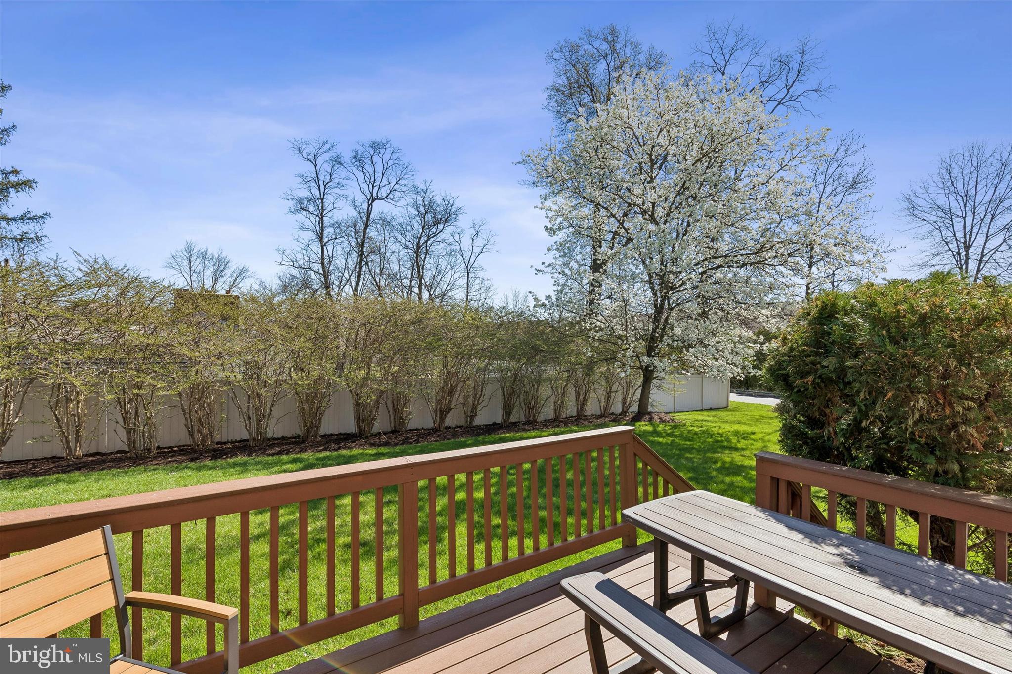 HAMPTON GREEN - Residential