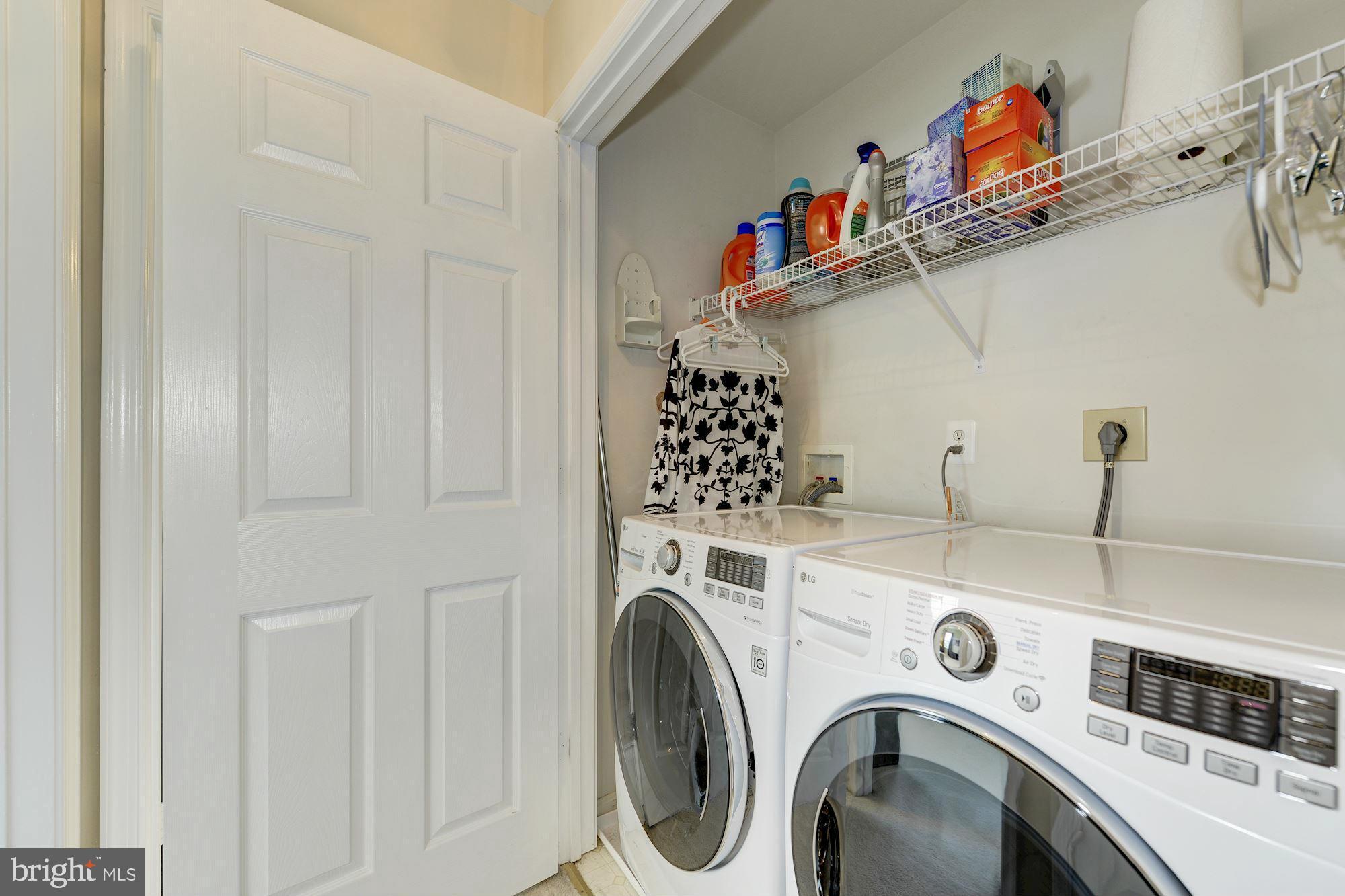 FAIRFAX RIDGE - Residential