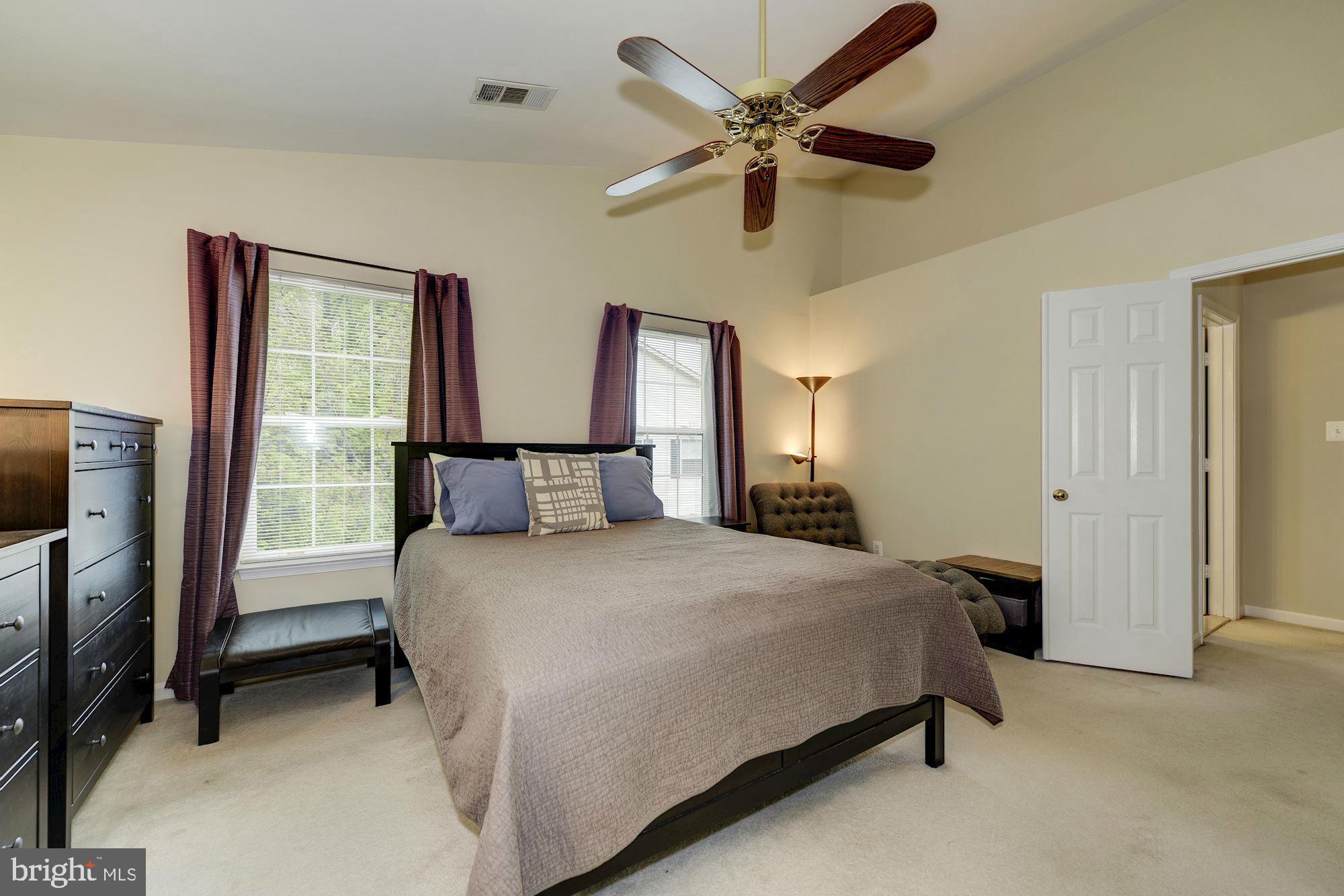 FAIRFAX RIDGE - Residential