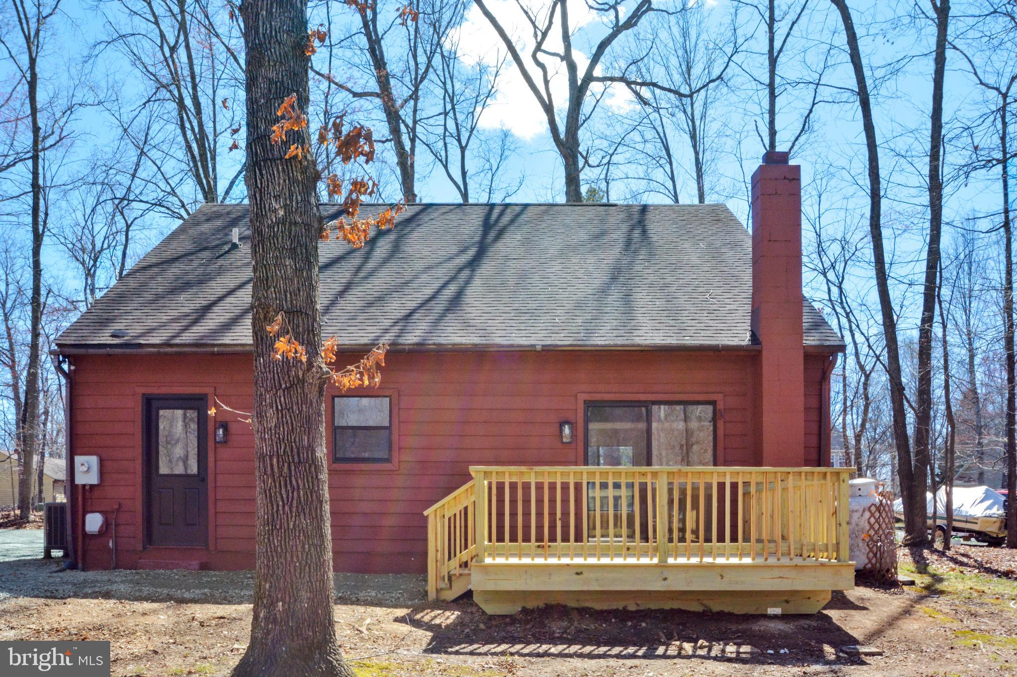 MONTPELIER - Residential