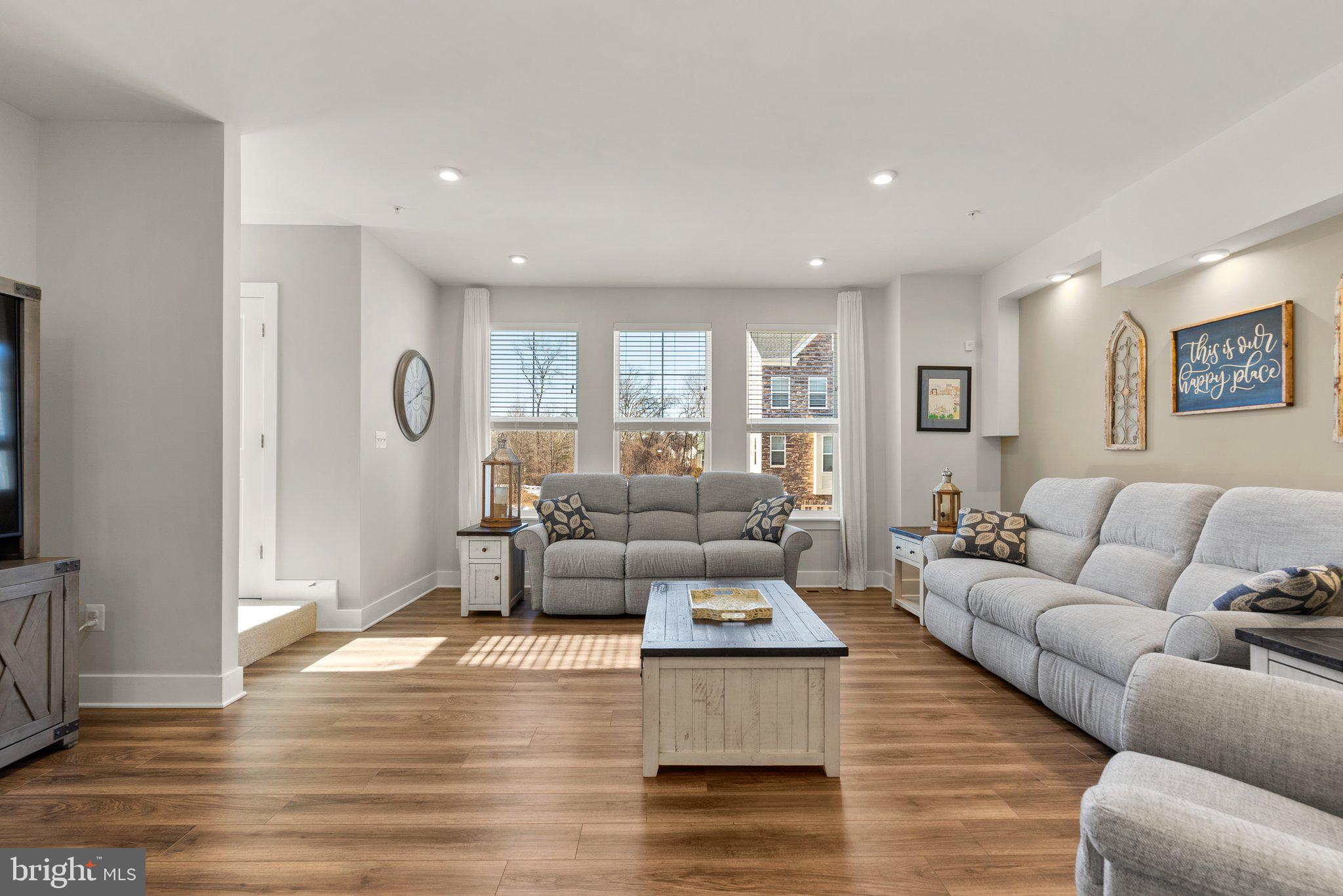 WADE'S GRANT - Residential