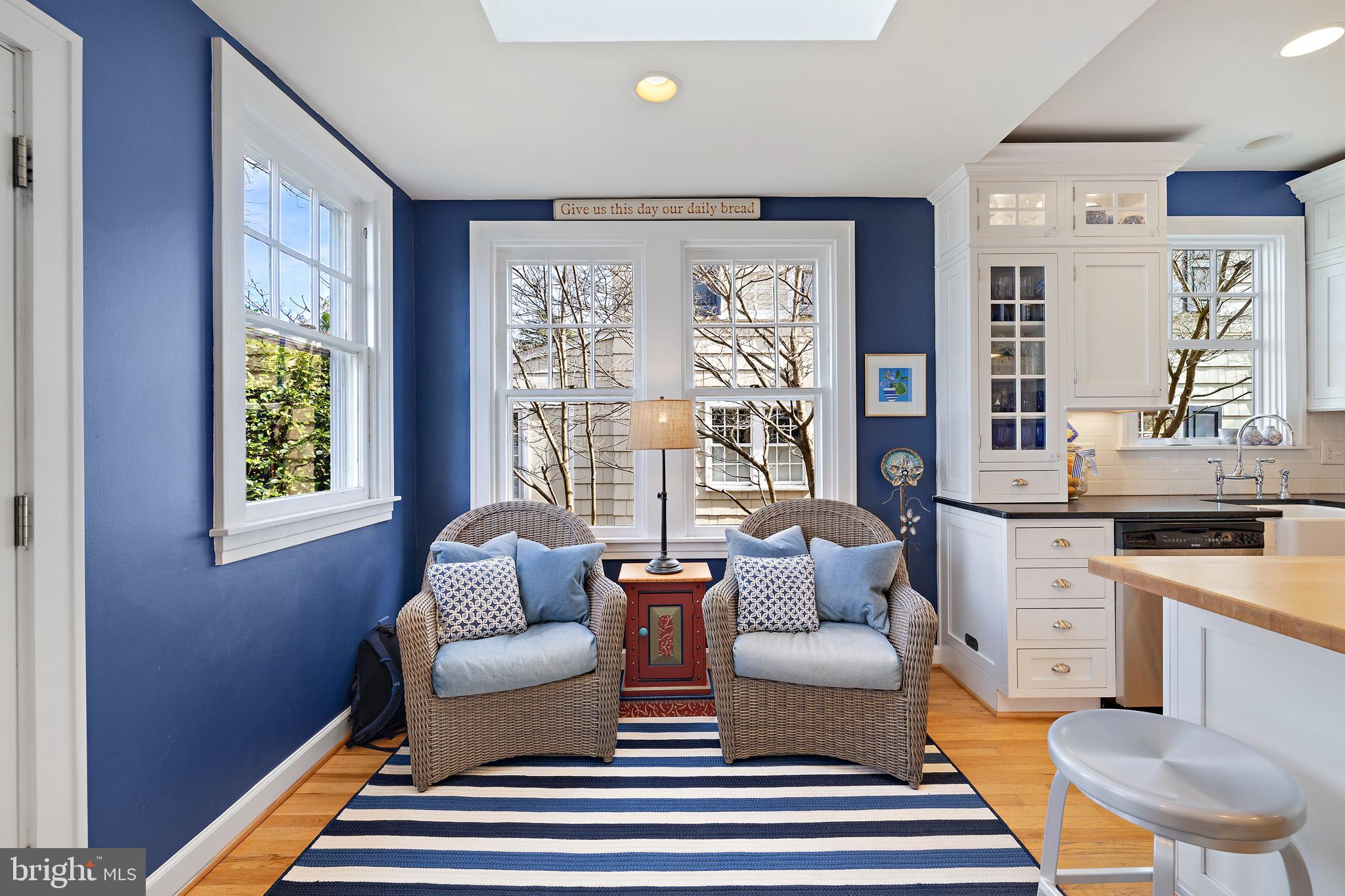 MURRAY HILL - Residential