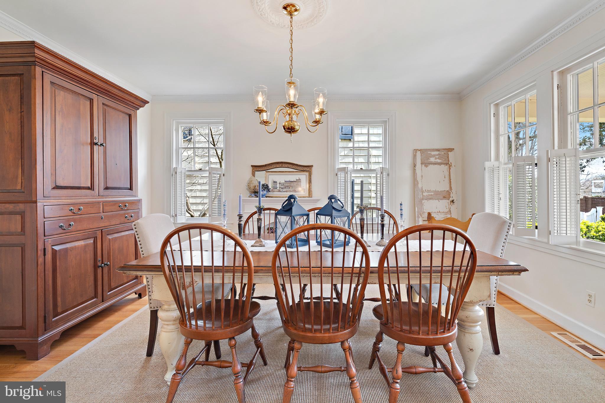 MURRAY HILL - Residential