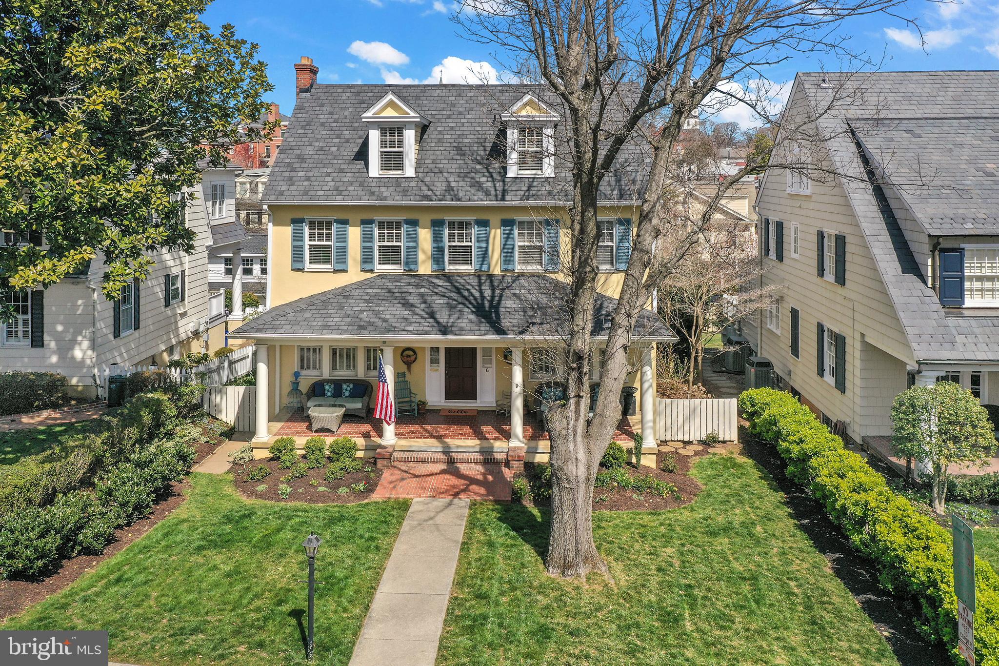 MURRAY HILL - Residential