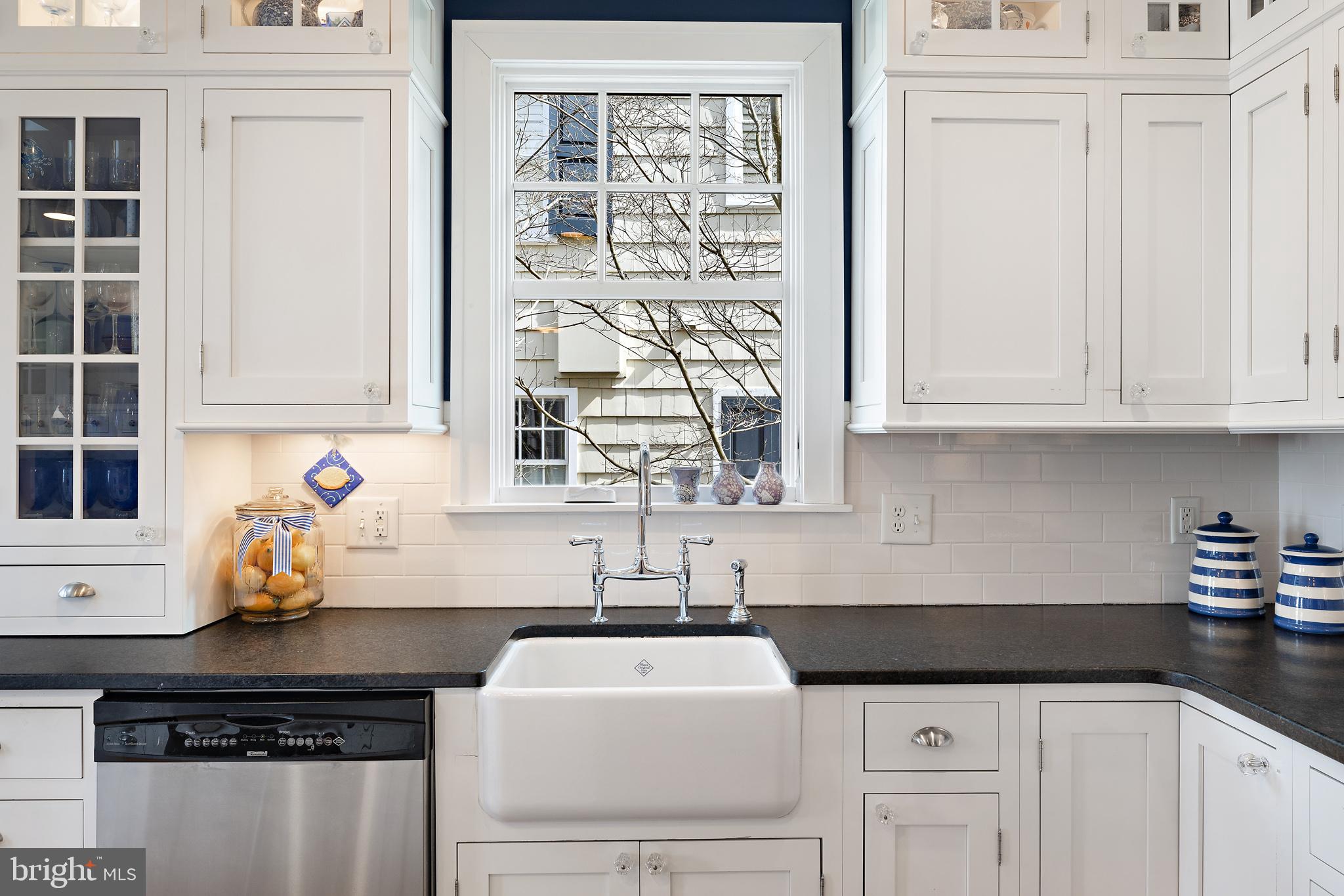 MURRAY HILL - Residential