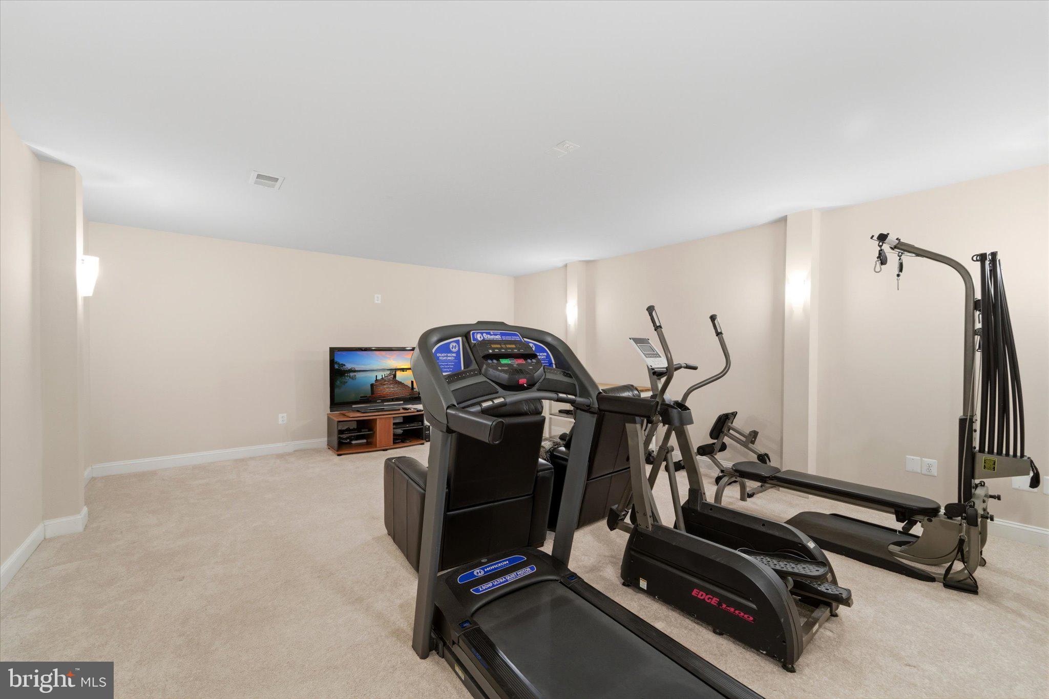 CEDAR CREEK FARMS - Residential