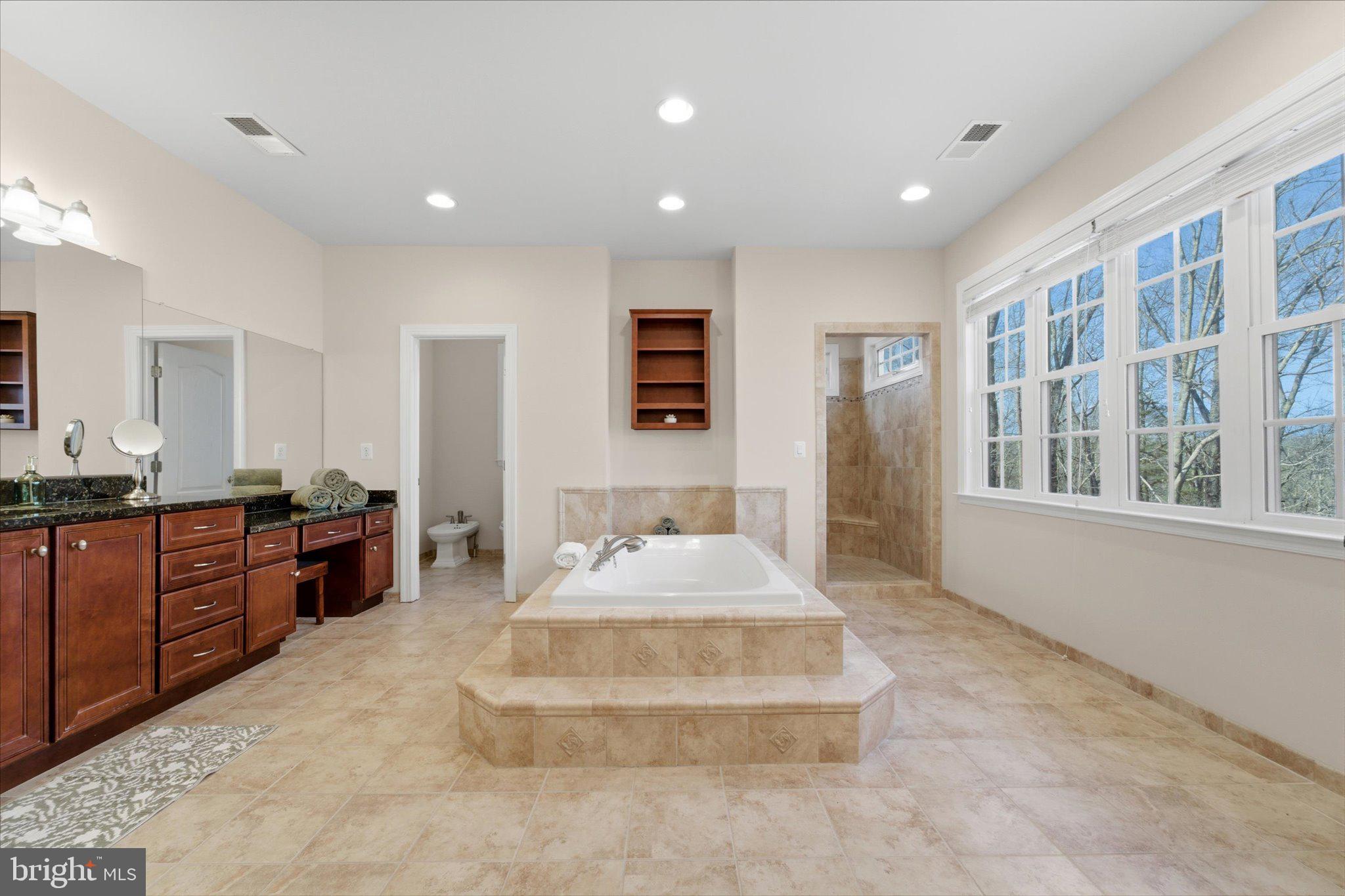 CEDAR CREEK FARMS - Residential