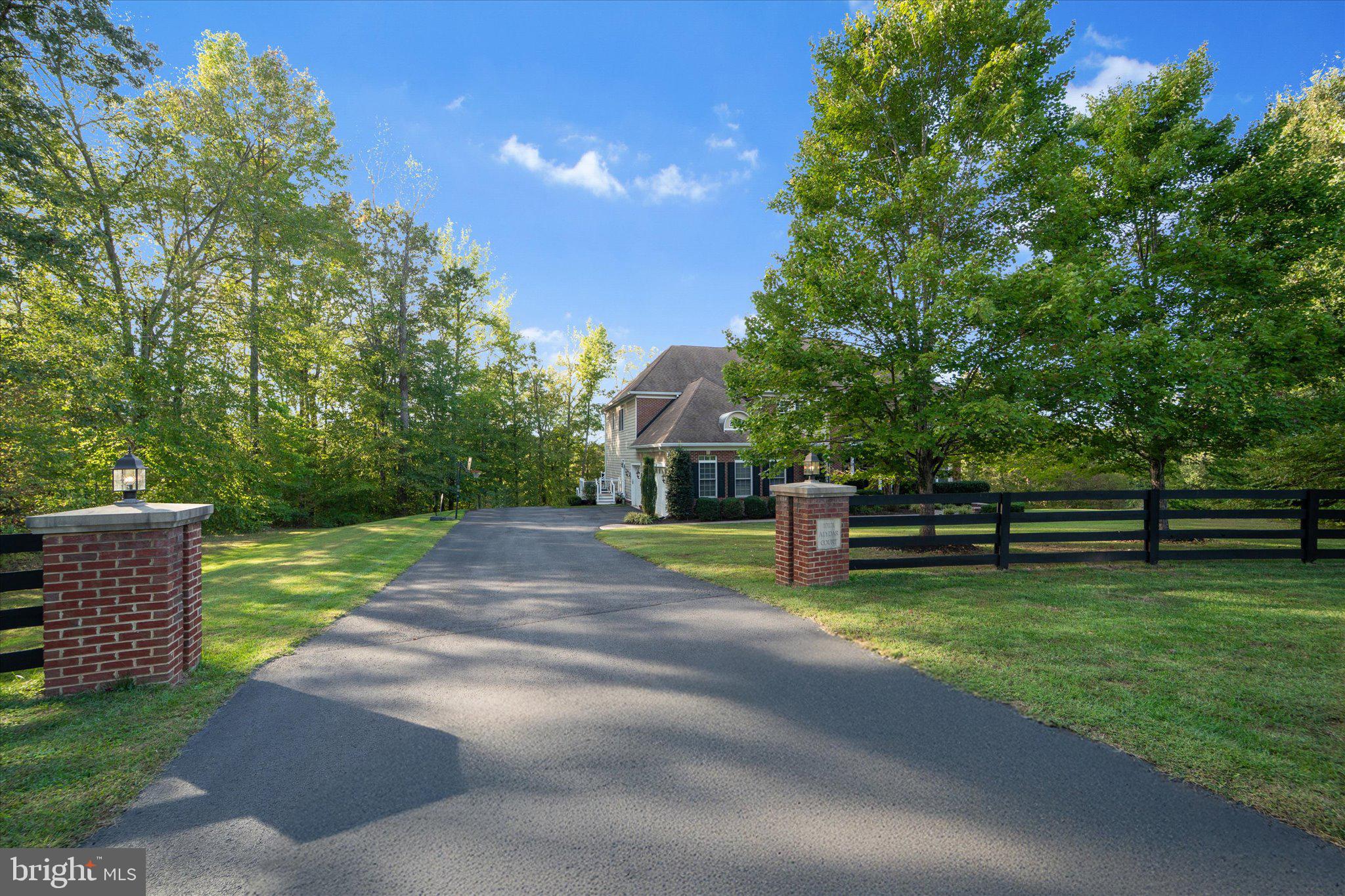 CEDAR CREEK FARMS - Residential