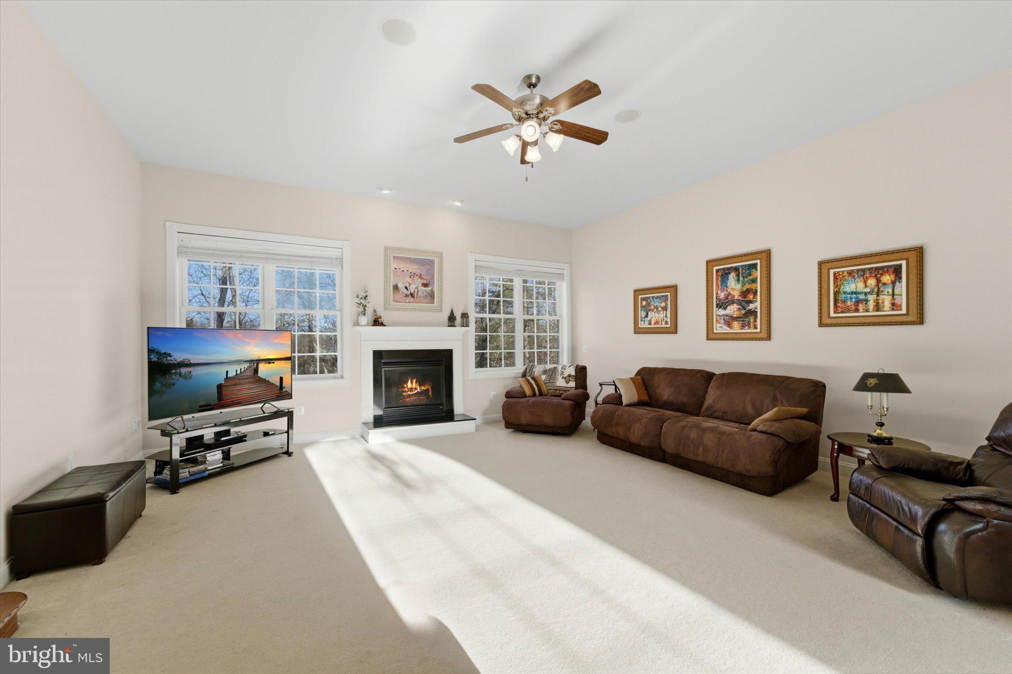 CEDAR CREEK FARMS - Residential