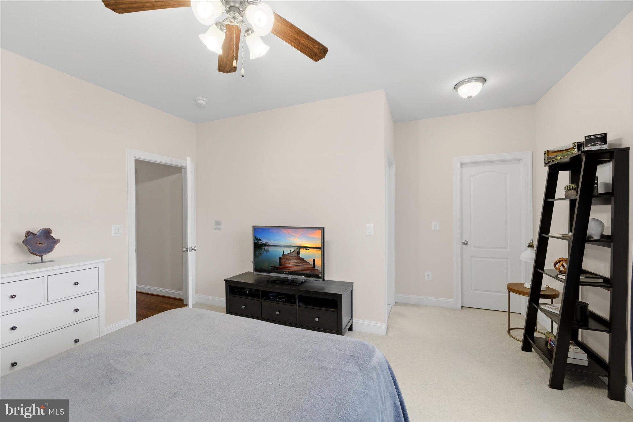 CEDAR CREEK FARMS - Residential