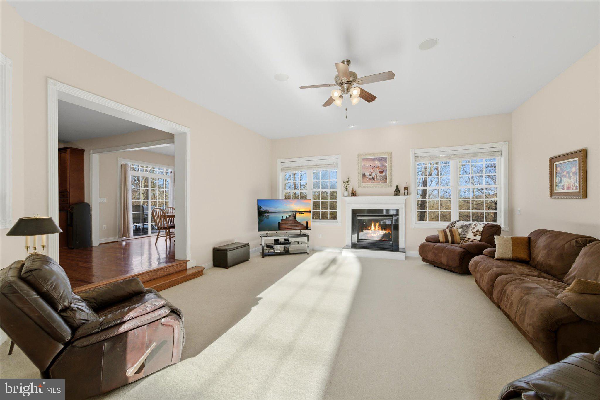 CEDAR CREEK FARMS - Residential