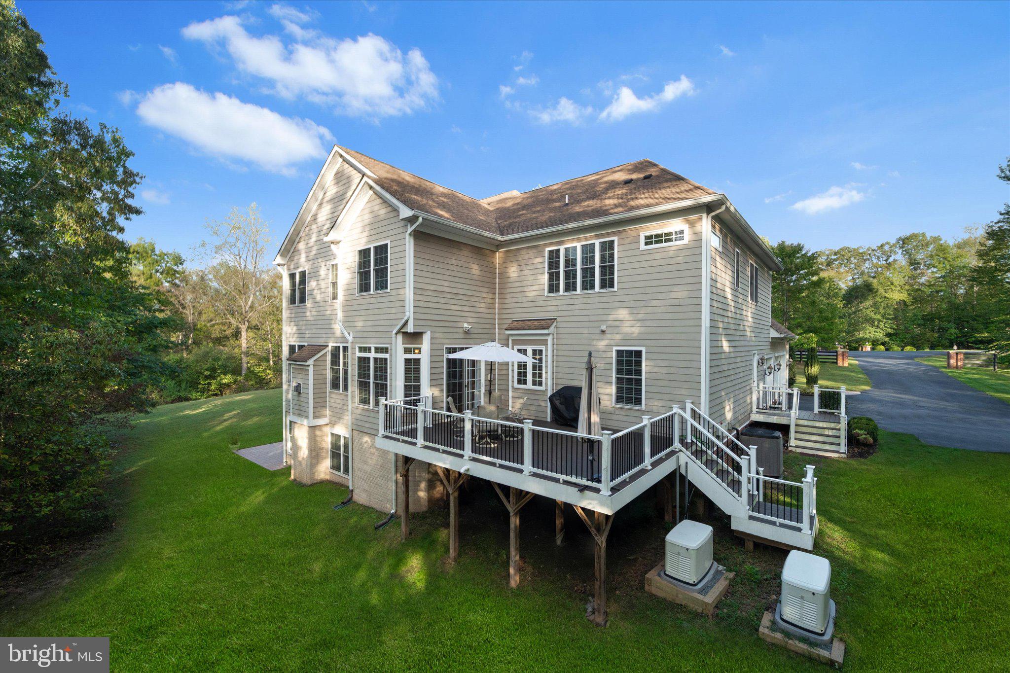 CEDAR CREEK FARMS - Residential