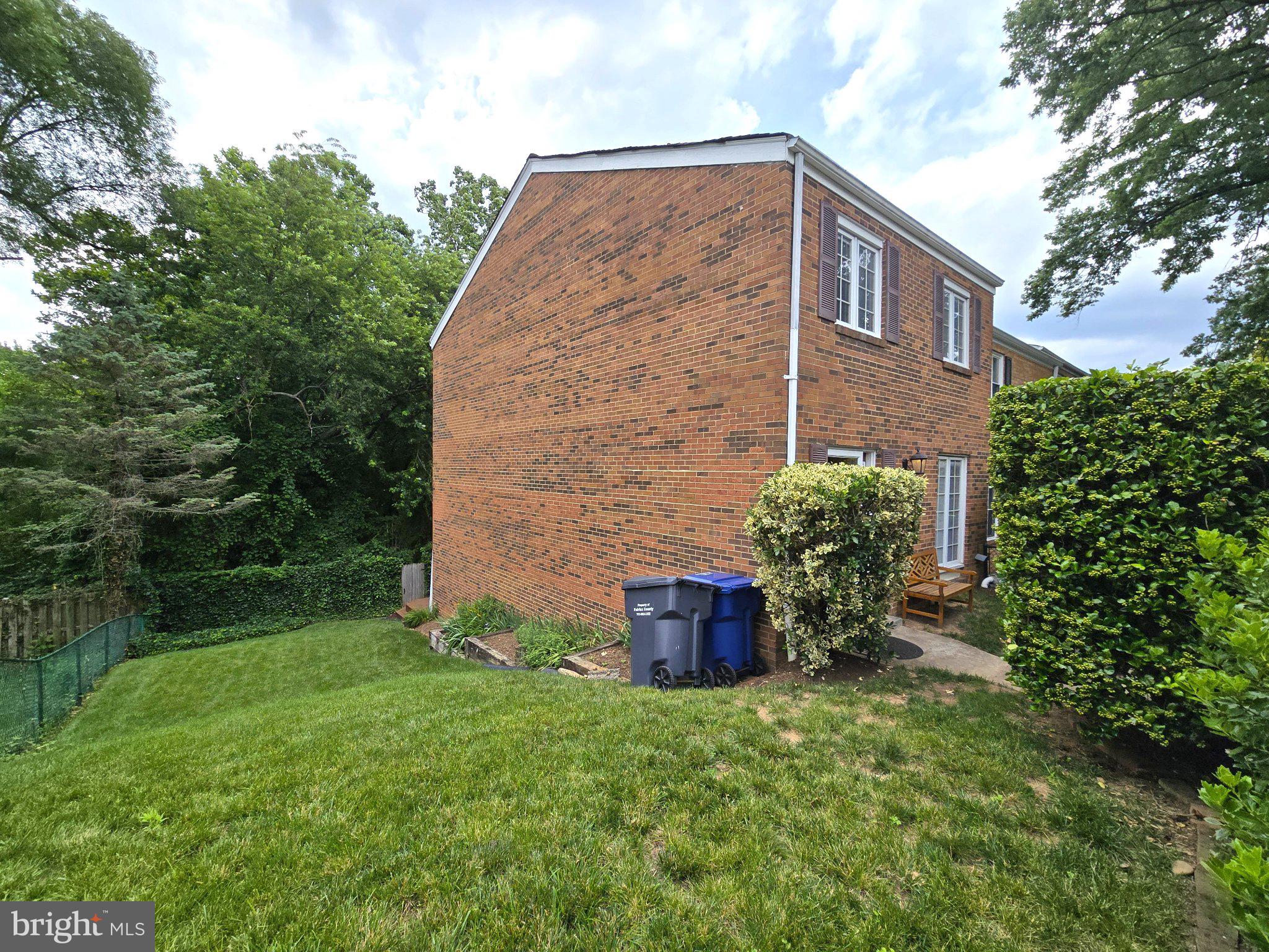 3375 ARDLEY COURT