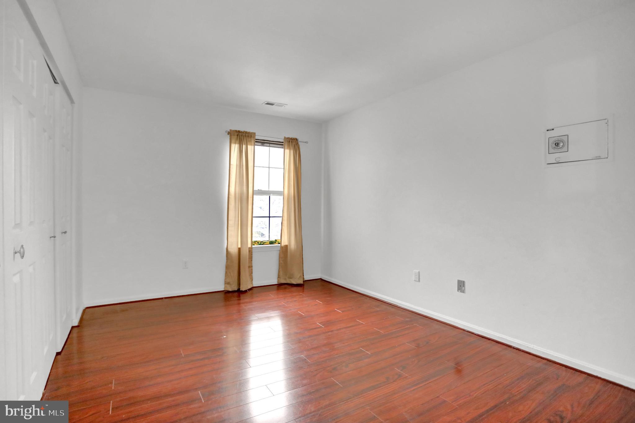 LOVETON FARMS - Residential